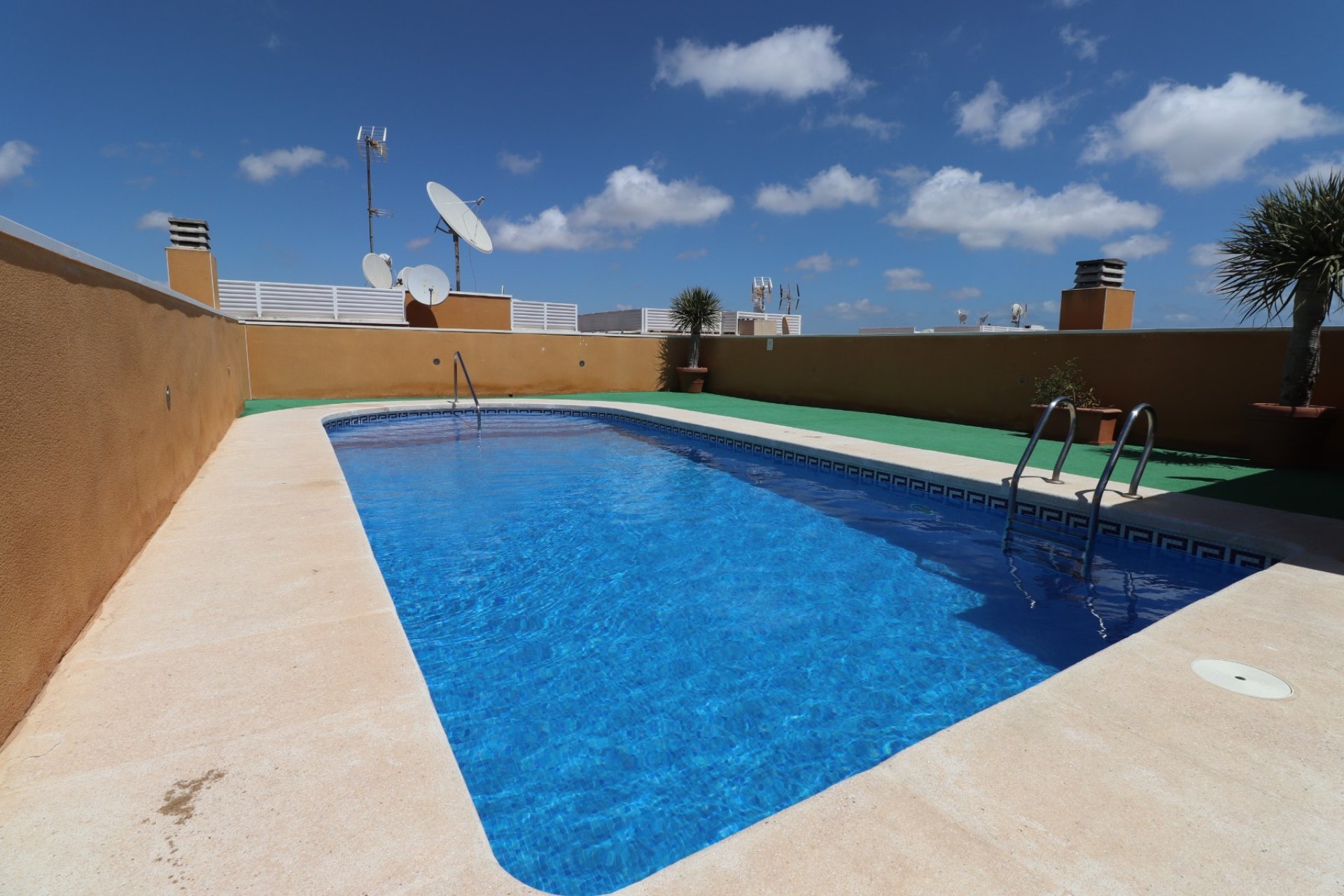 Reventa - Apartamento / piso - Rojales - Los Palacios