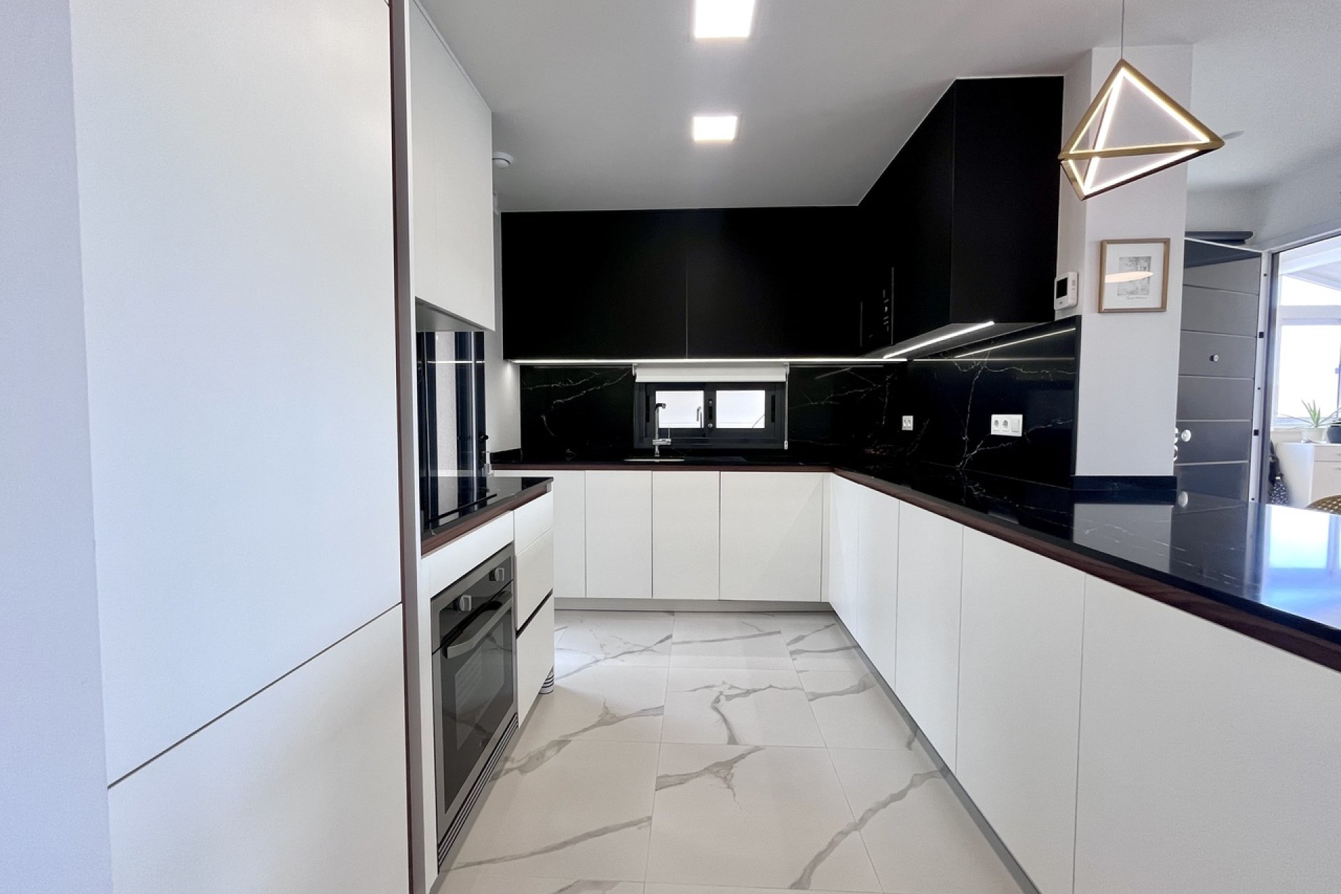 Reventa - Apartamento / piso - San Miguel de Salinas