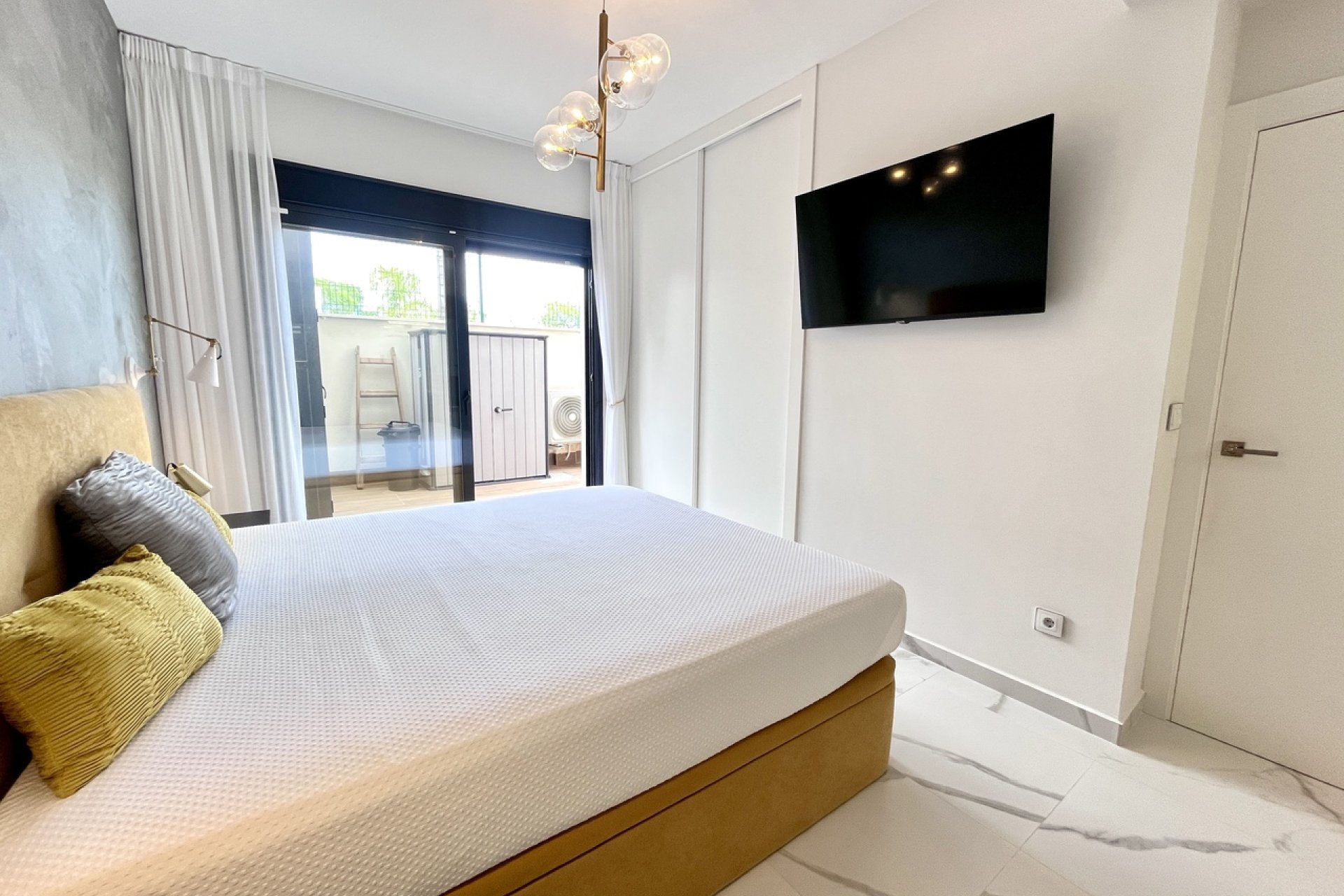 Reventa - Apartamento / piso - San Miguel de Salinas