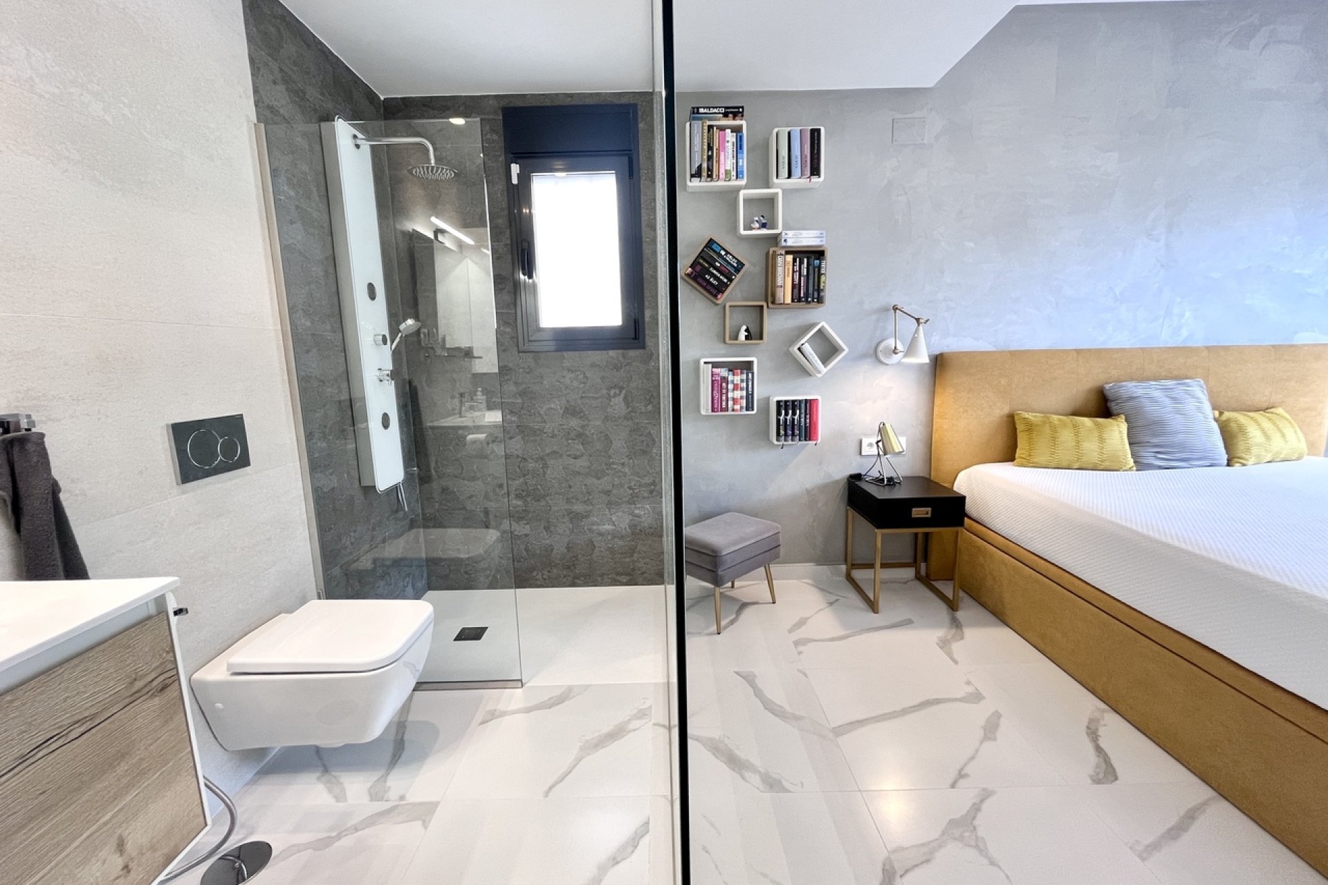 Reventa - Apartamento / piso - San Miguel de Salinas