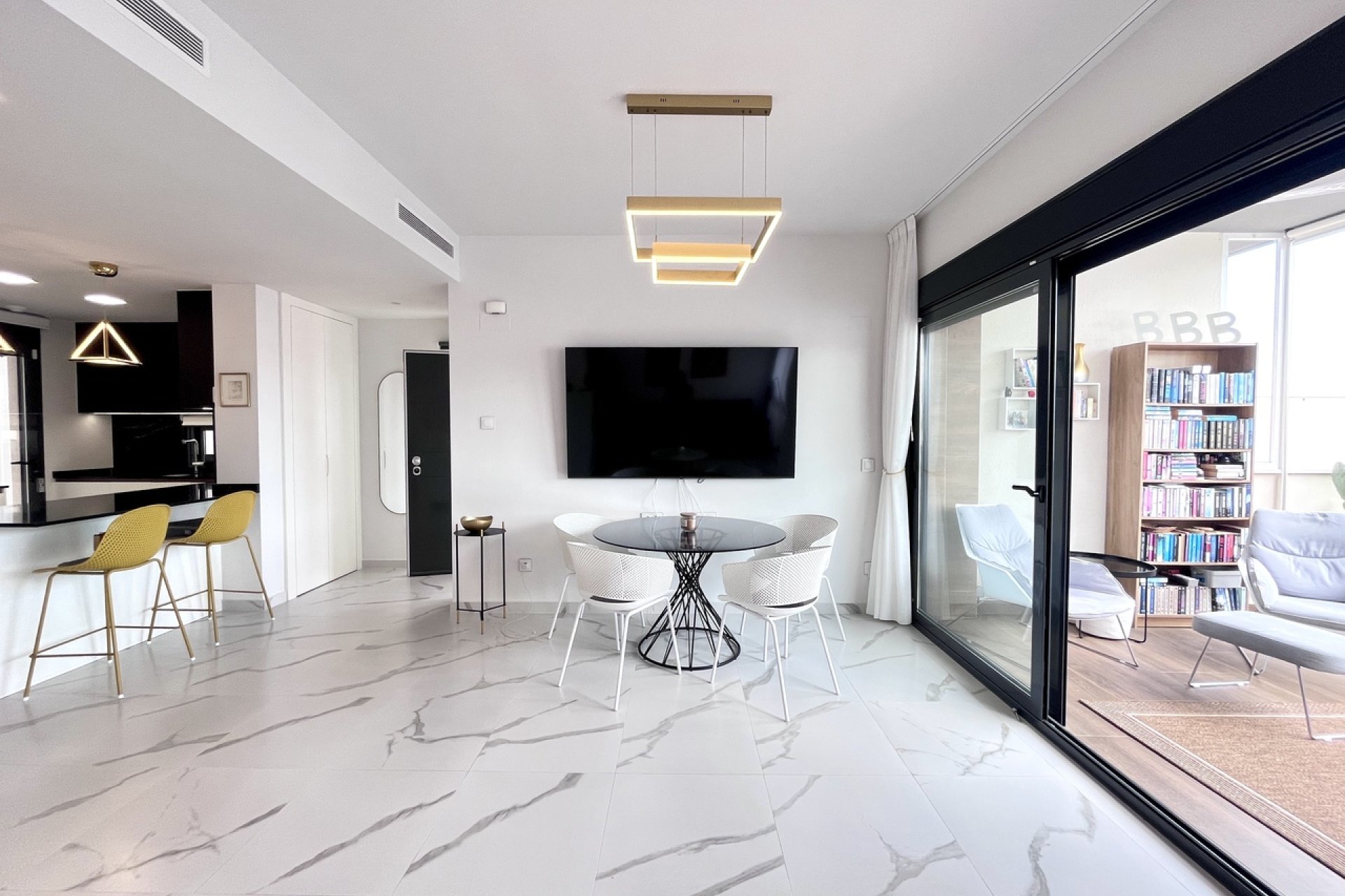 Reventa - Apartamento / piso - San Miguel de Salinas