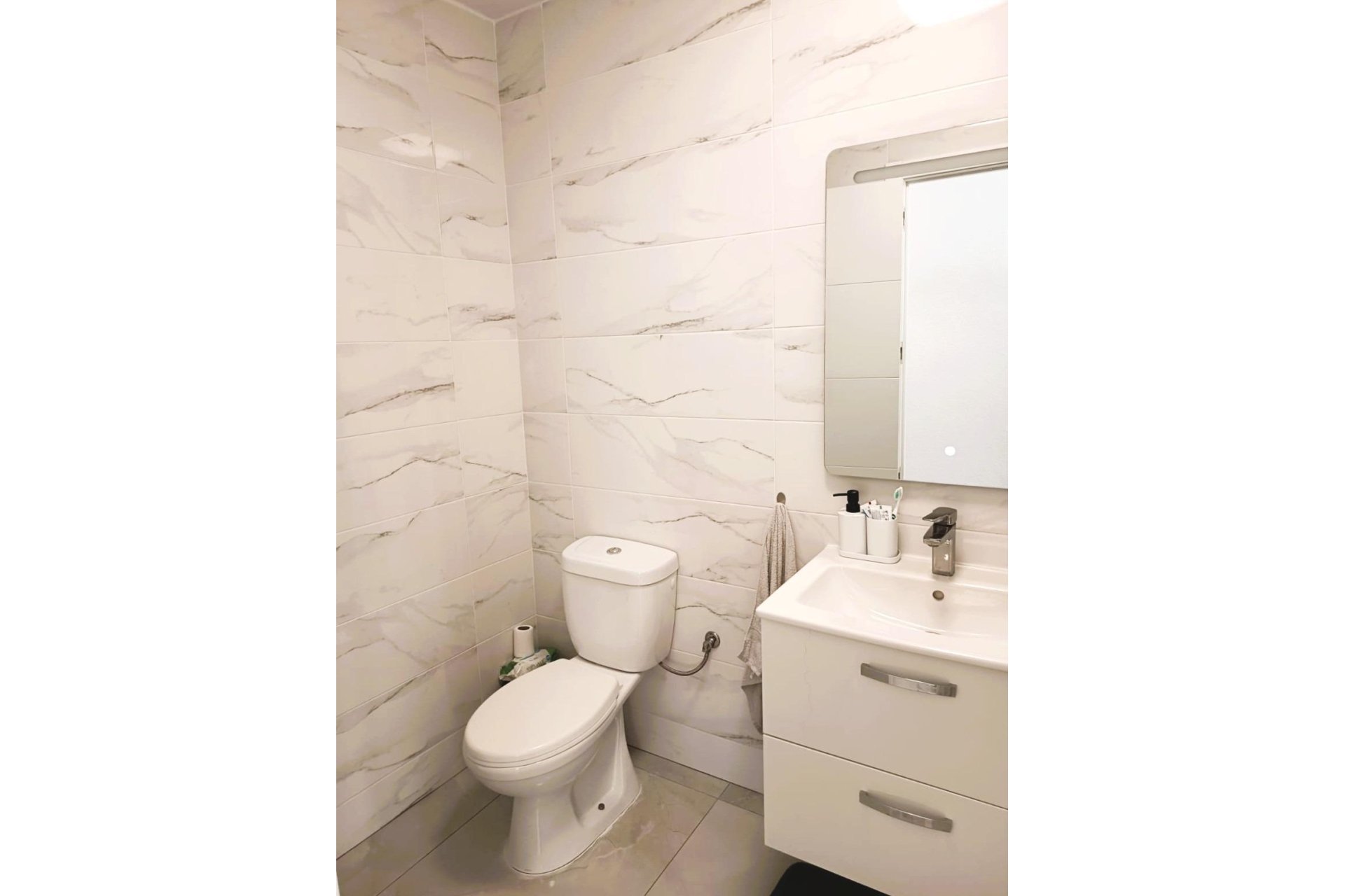 Reventa - Apartamento / piso - Torrevieja - Acequion