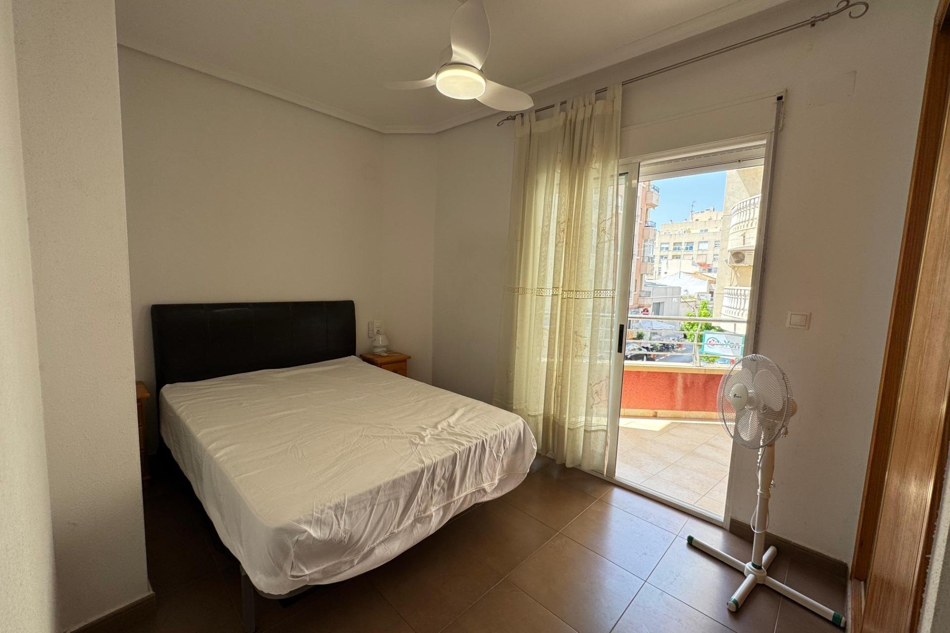 Reventa - Apartamento / piso - Torrevieja - Centro