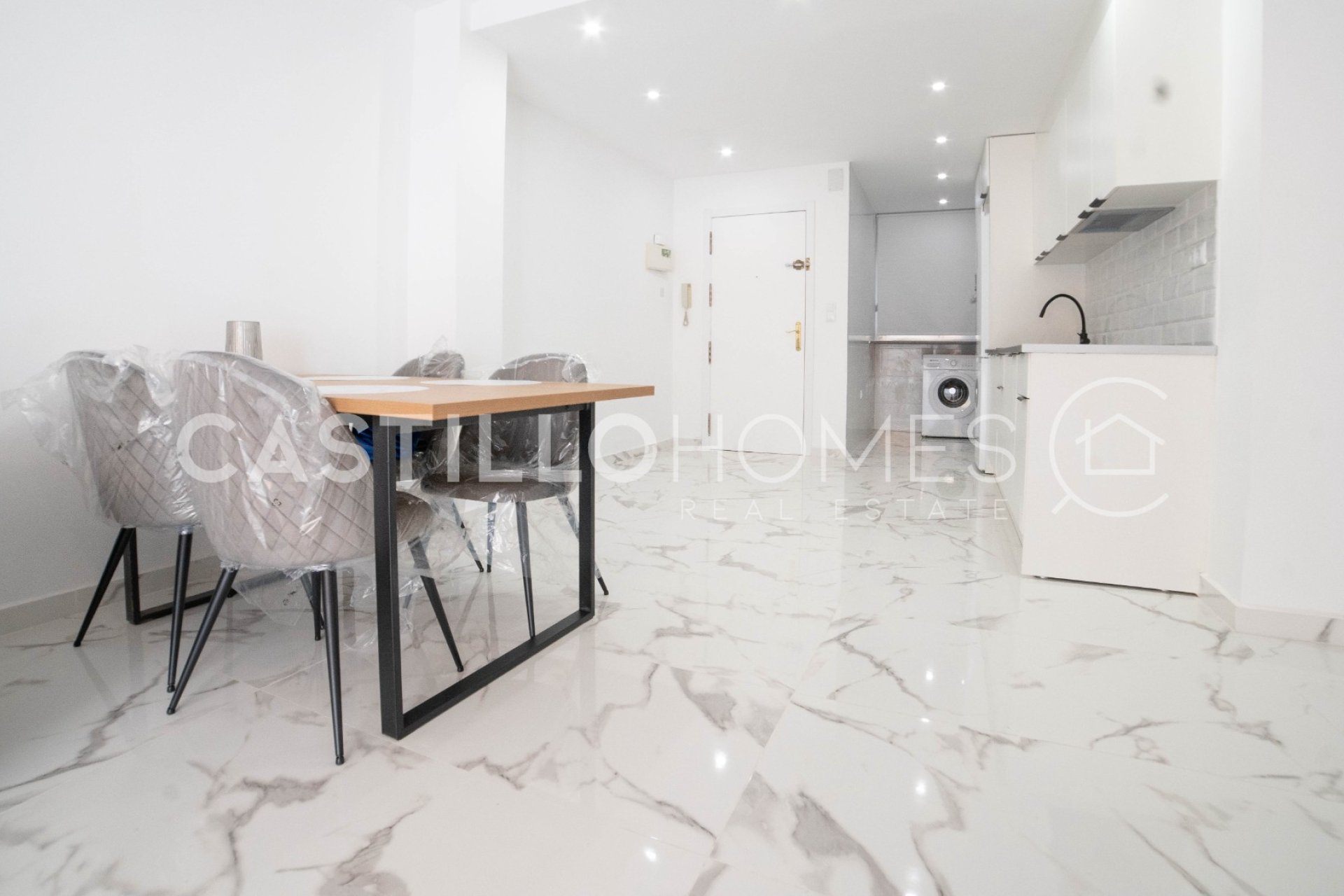 Reventa - Apartamento / piso - Torrevieja - Centro