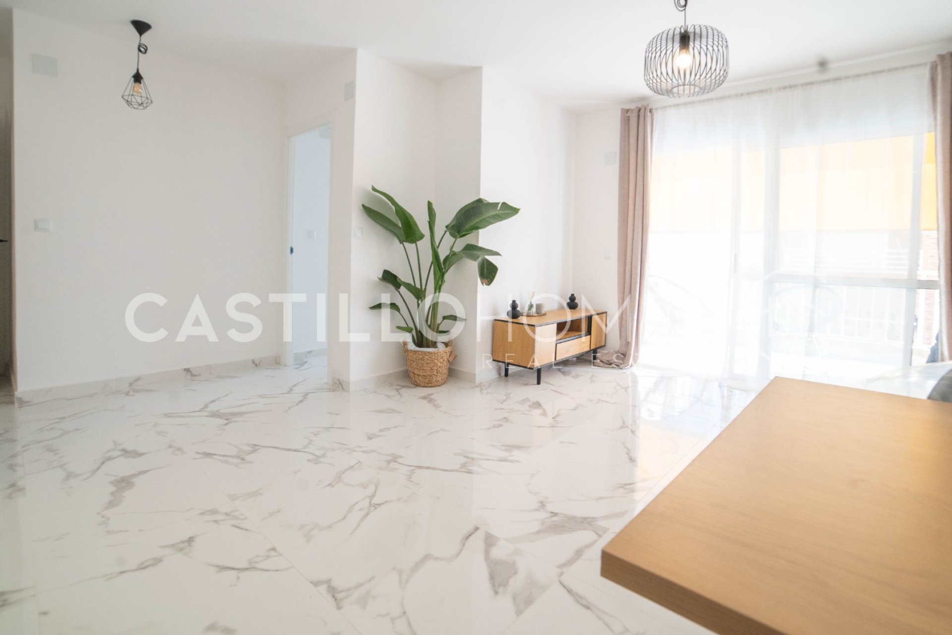 Reventa - Apartamento / piso - Torrevieja - Centro