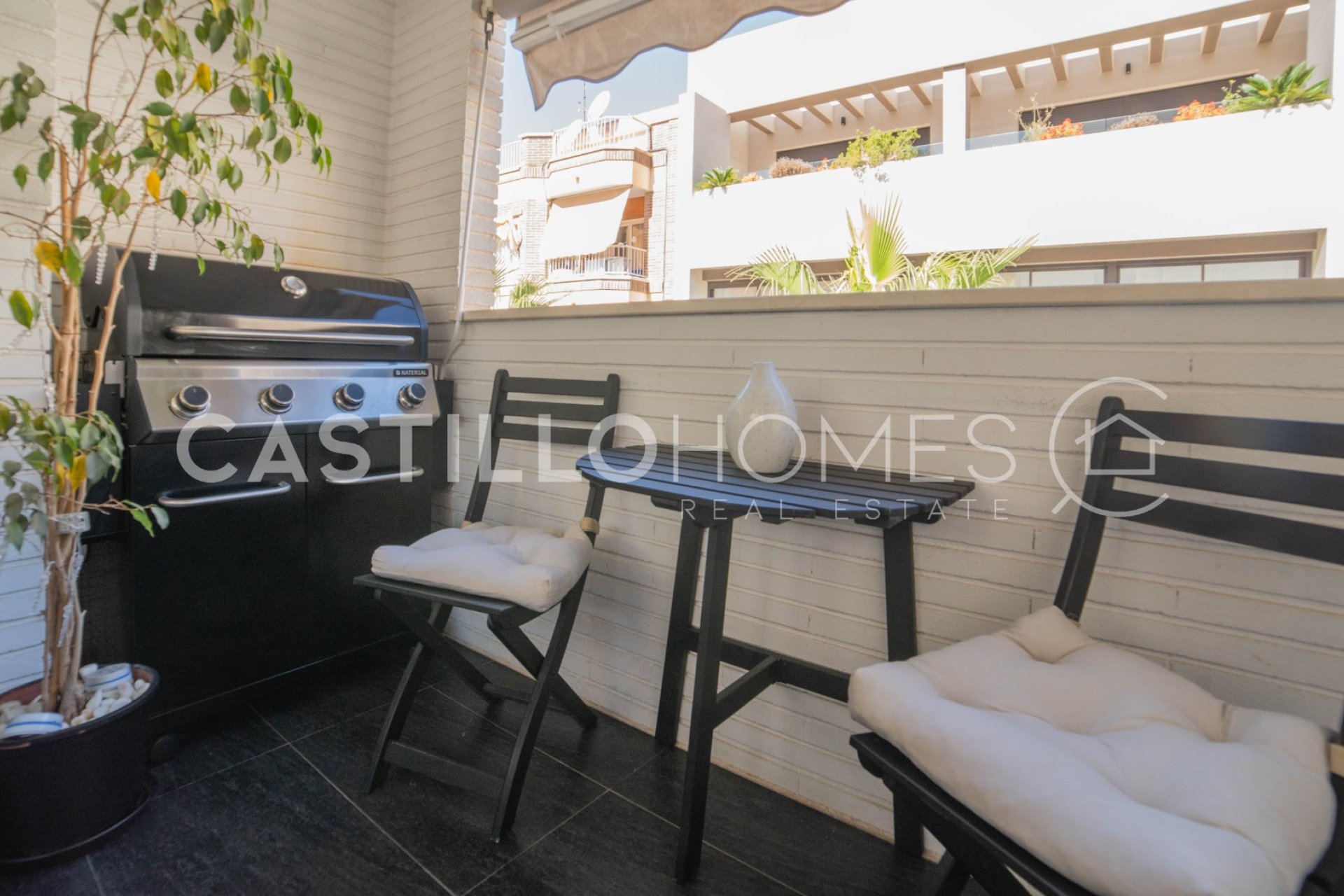 Reventa - Apartamento / piso - Torrevieja - Centro