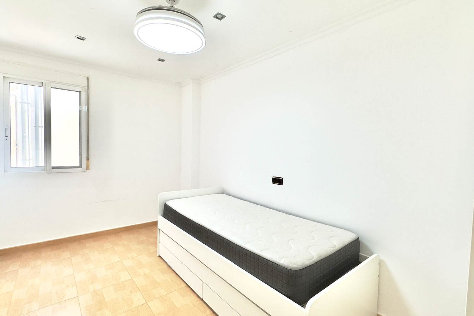 Reventa - Apartamento / piso - Torrevieja - Centro