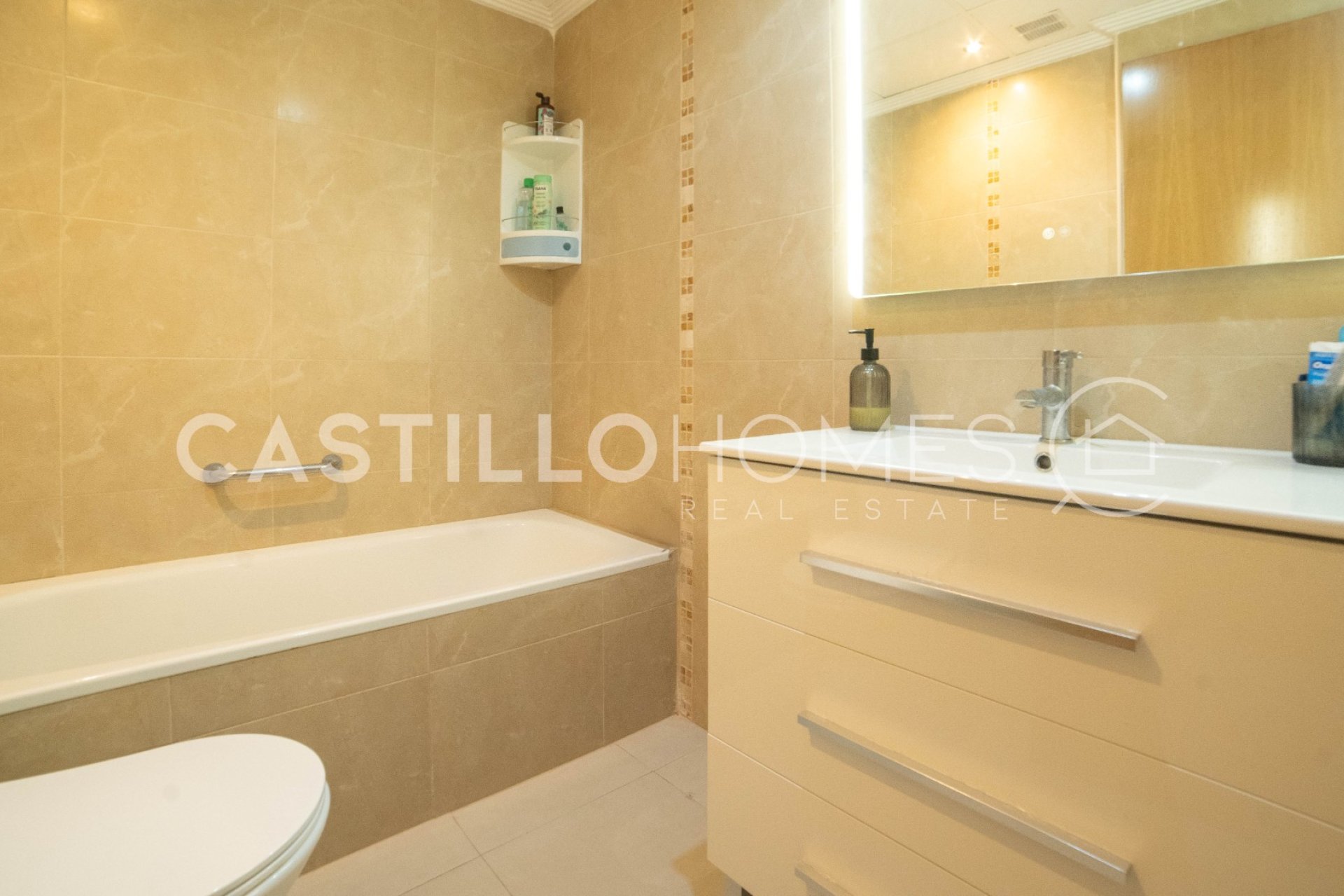 Reventa - Apartamento / piso - Torrevieja - Centro