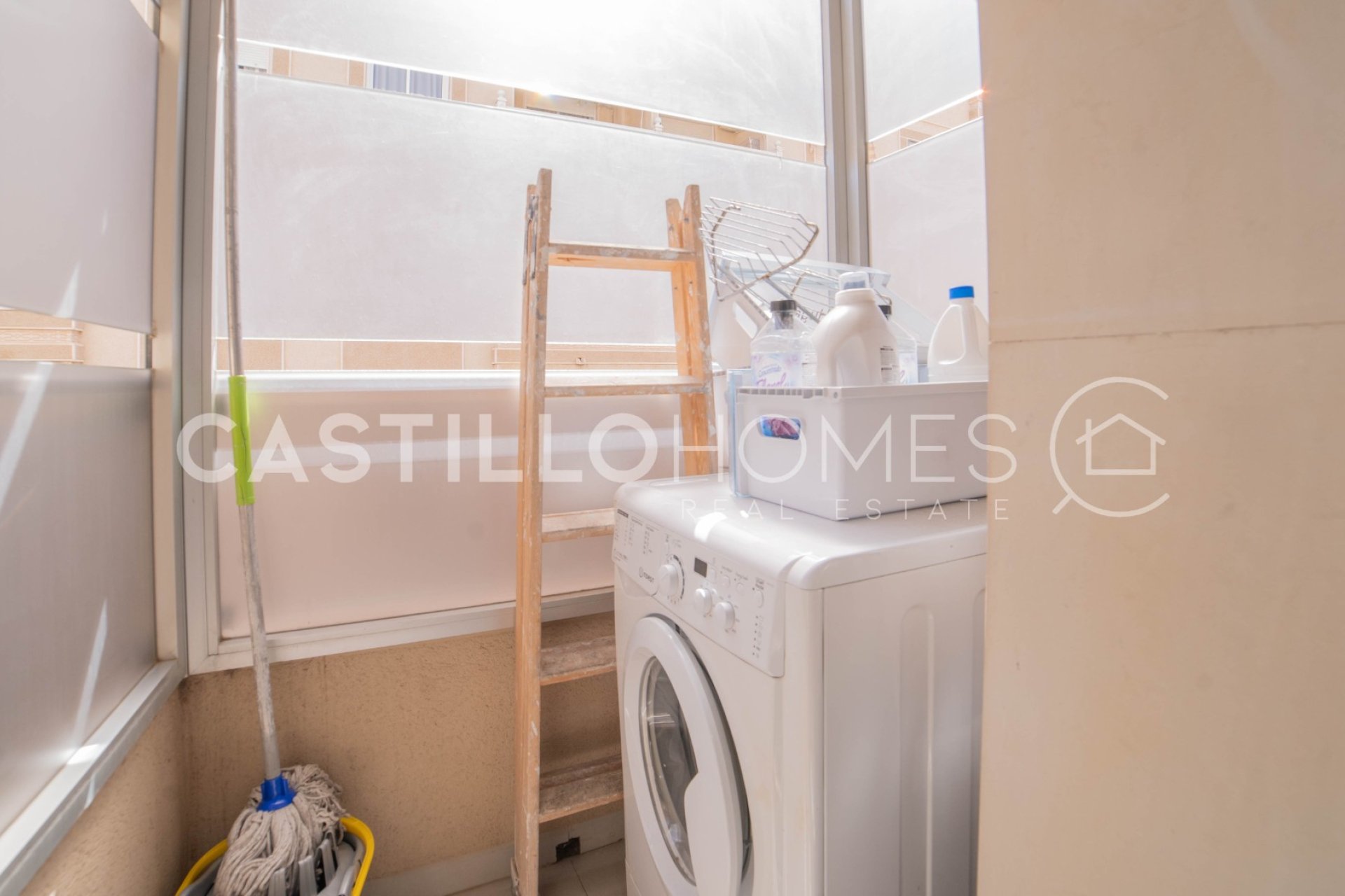 Reventa - Apartamento / piso - Torrevieja - Centro