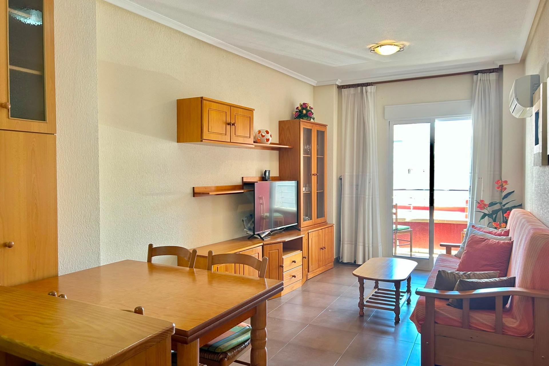 Reventa - Apartamento / piso - Torrevieja - Centro