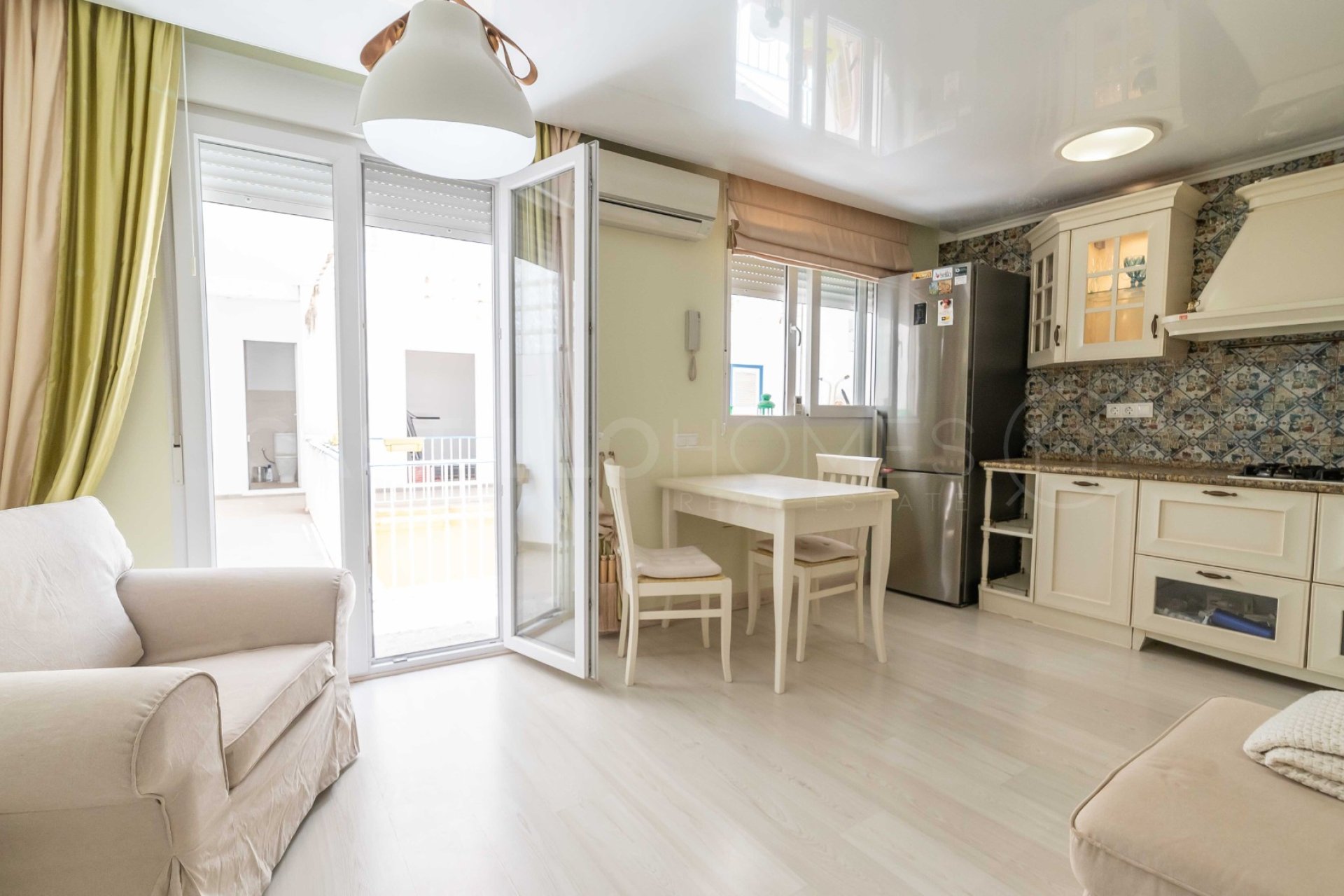 Reventa - Apartamento / piso - Torrevieja - Centro