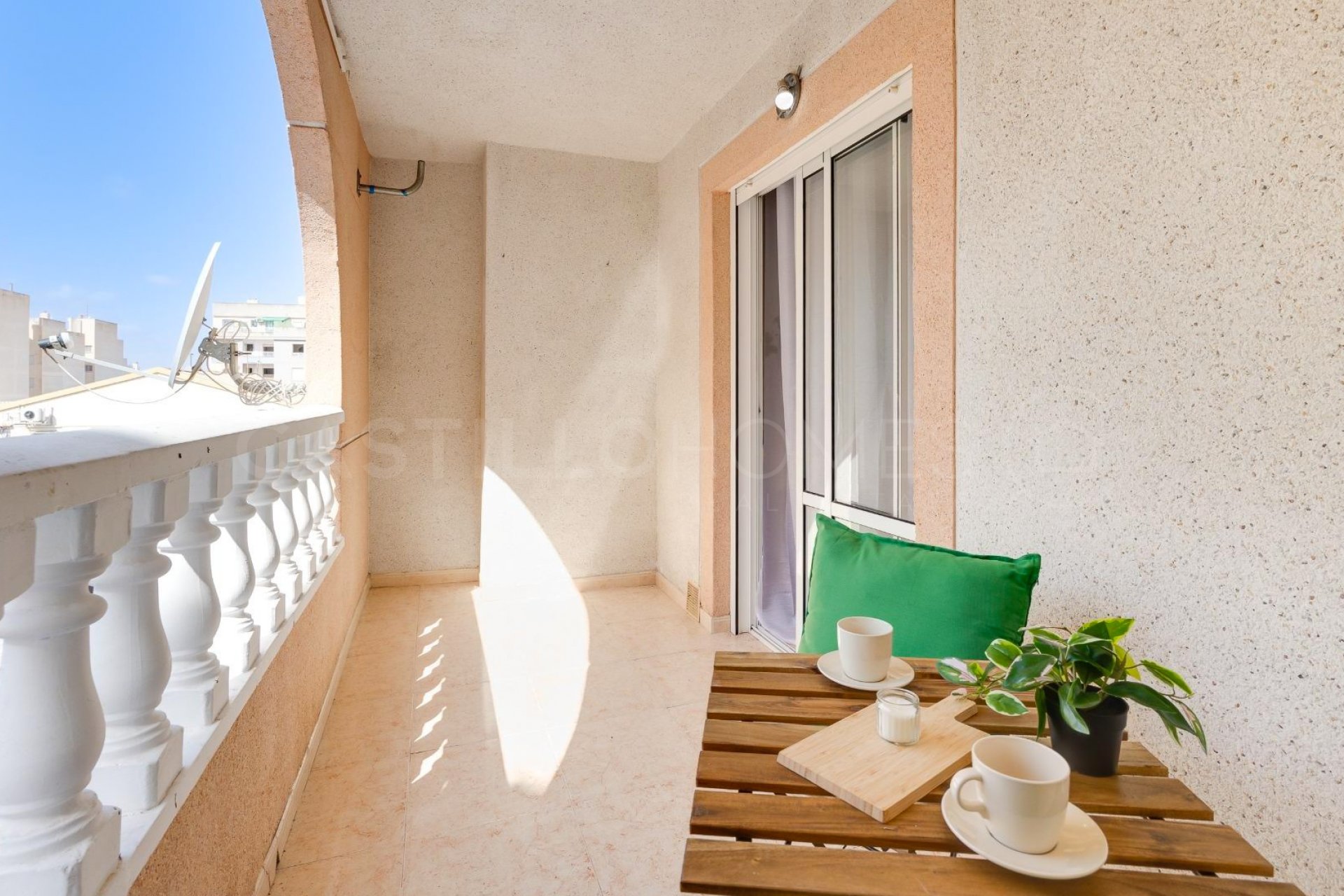 Reventa - Apartamento / piso - Torrevieja - Centro
