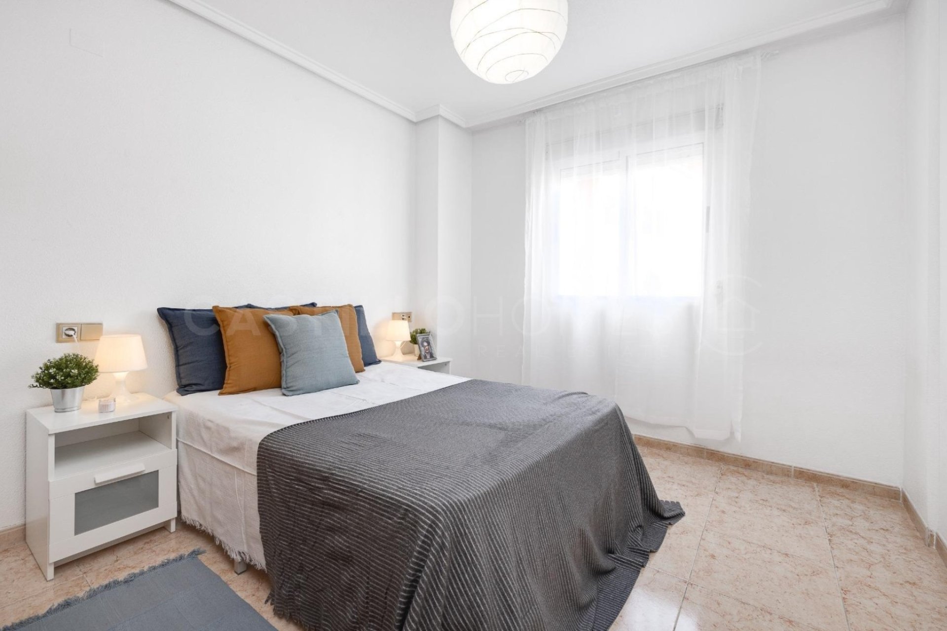 Reventa - Apartamento / piso - Torrevieja - Centro