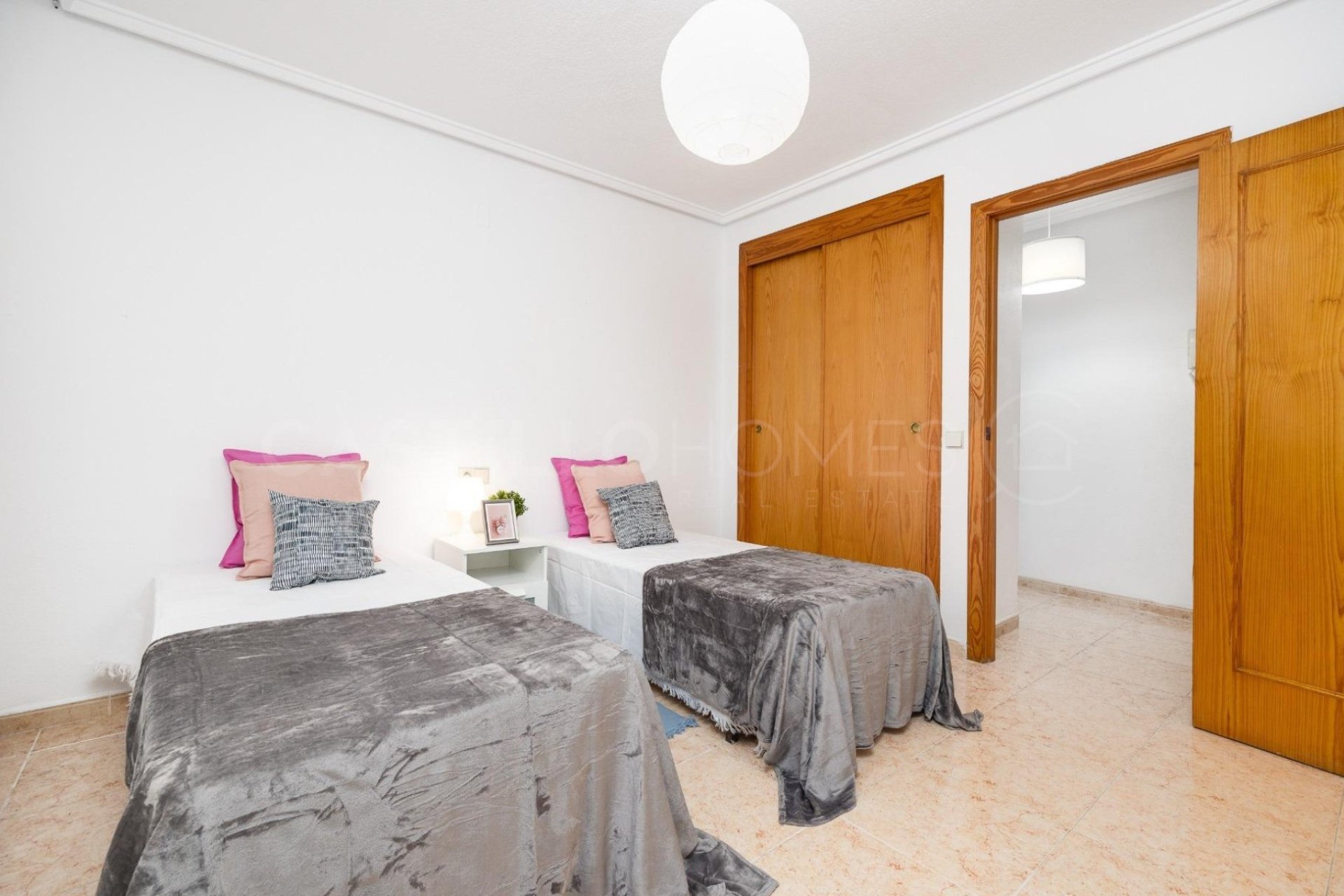 Reventa - Apartamento / piso - Torrevieja - Centro