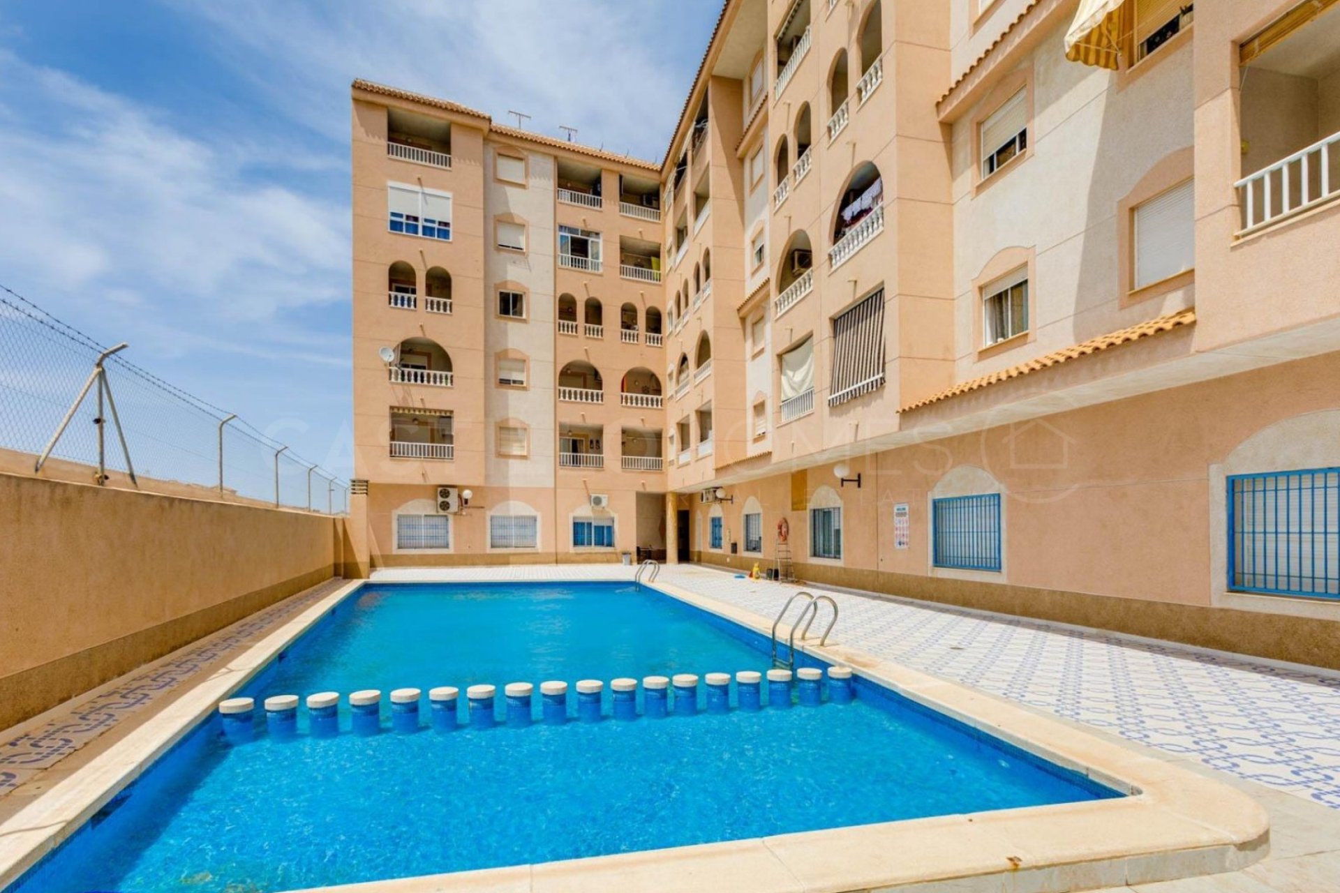Reventa - Apartamento / piso - Torrevieja - Centro