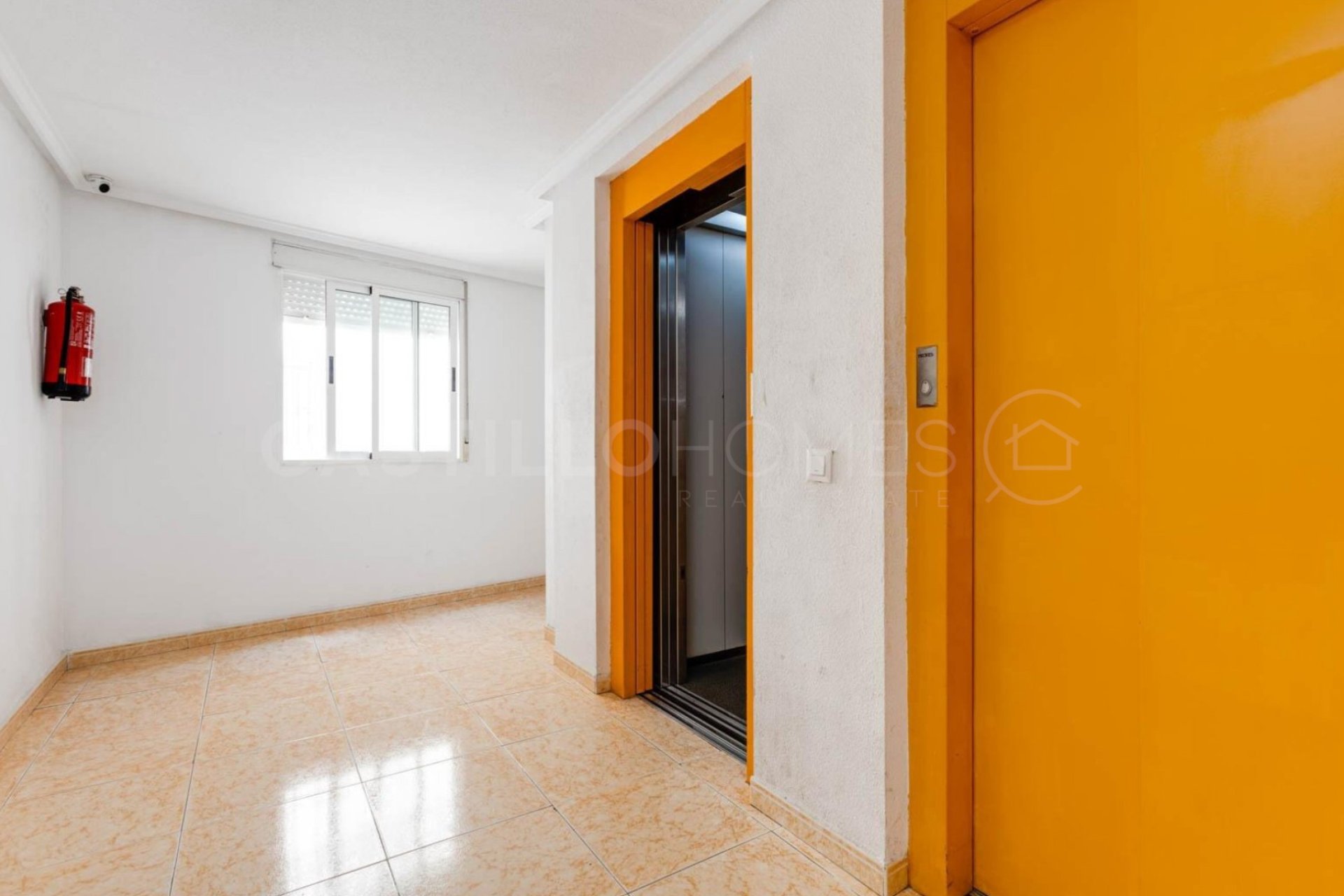 Reventa - Apartamento / piso - Torrevieja - Centro