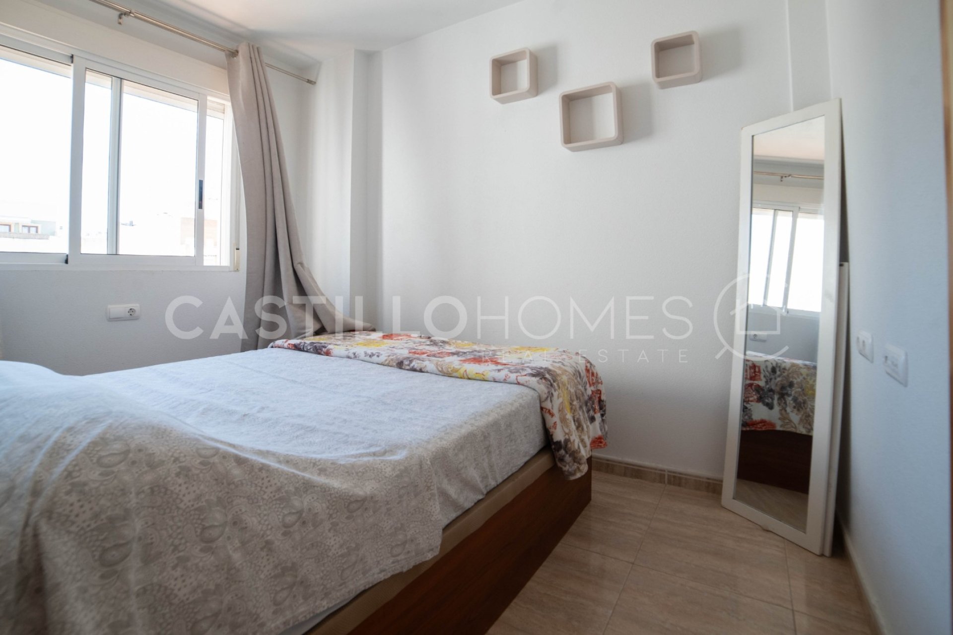 Reventa - Apartamento / piso - Torrevieja - Centro