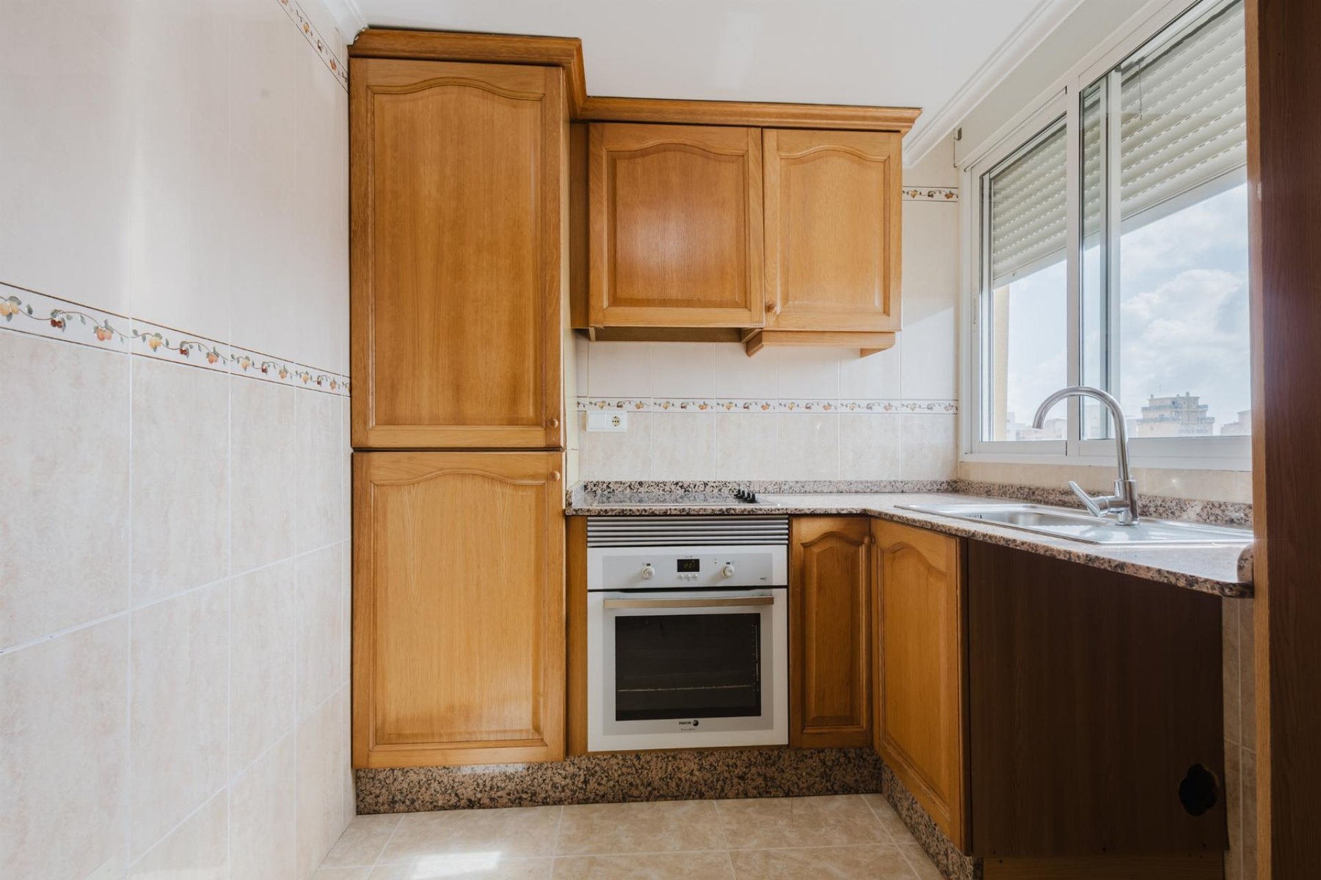 Reventa - Apartamento / piso - Torrevieja - Centro