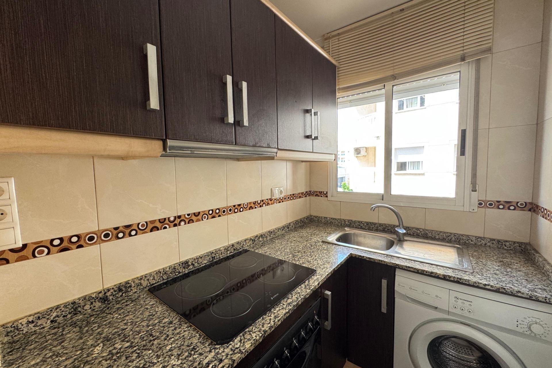Reventa - Apartamento / piso - Torrevieja - Centro