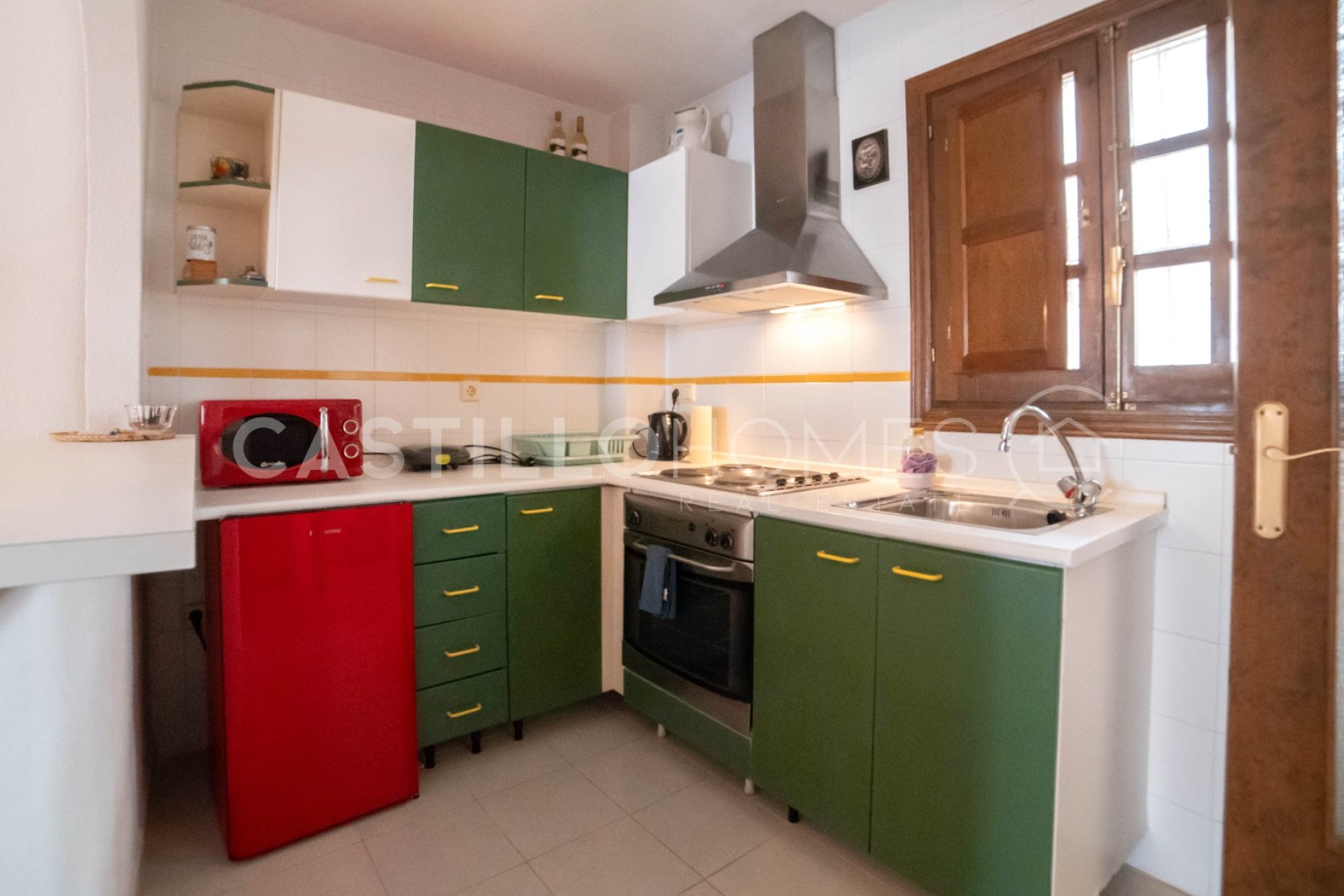 Reventa - Apartamento / piso - Torrevieja - El Acequión - Los Náufragos