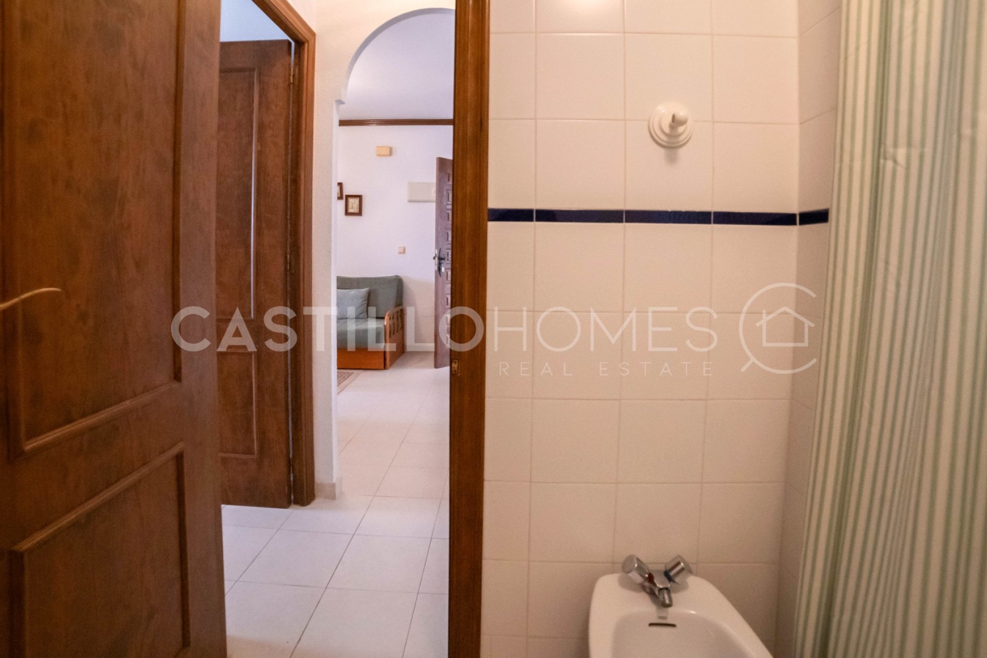 Reventa - Apartamento / piso - Torrevieja - El Acequión - Los Náufragos