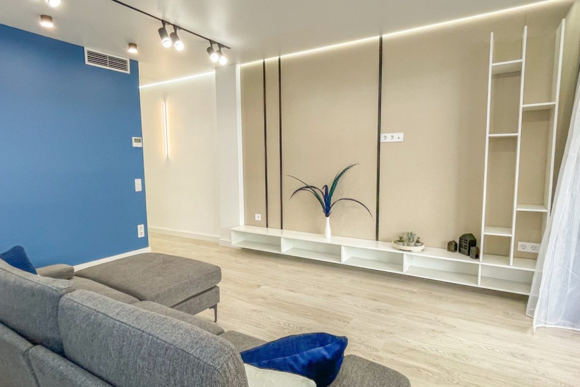 Reventa - Apartamento / piso - Torrevieja - El Acequión - Los Náufragos