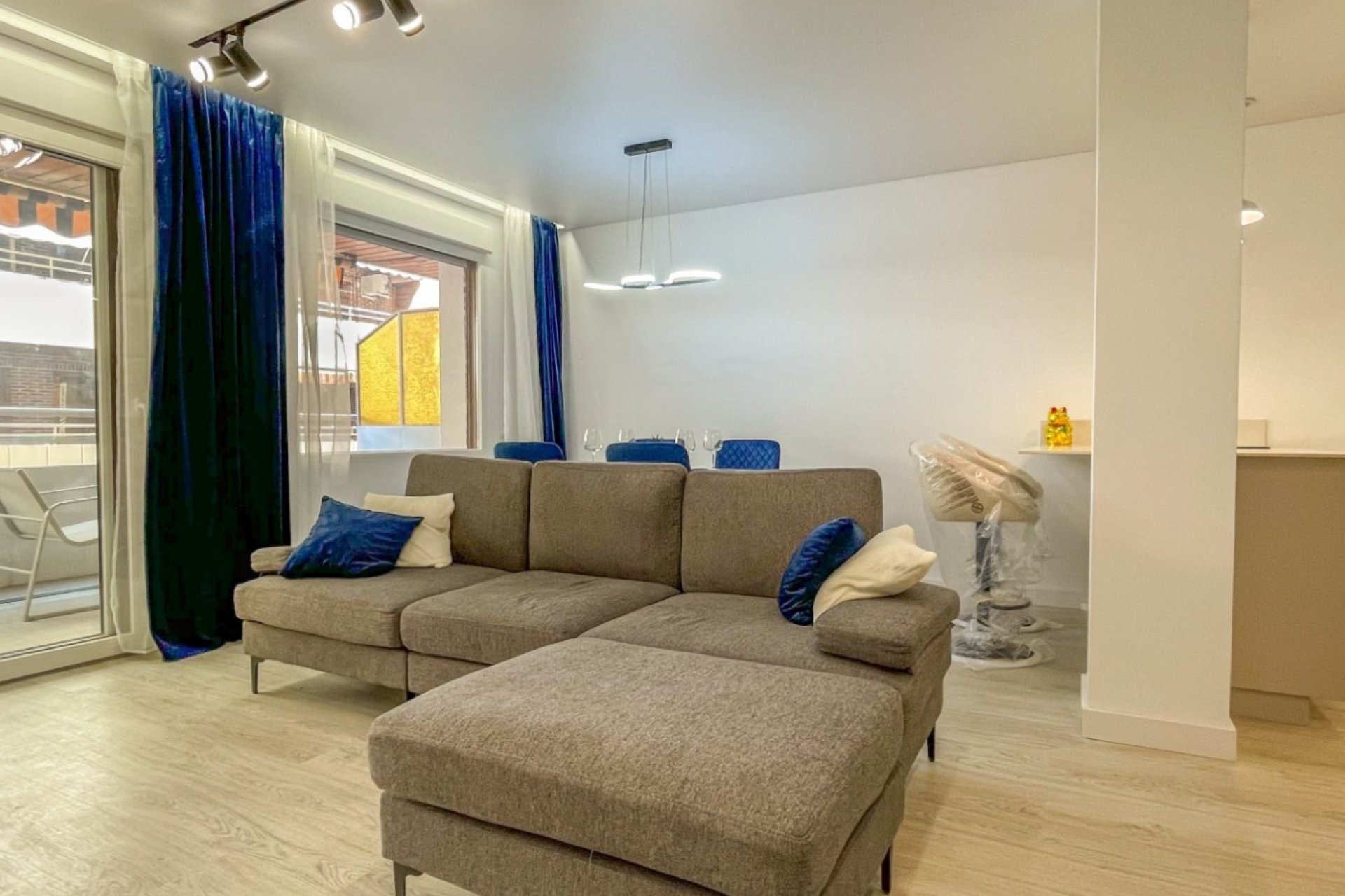 Reventa - Apartamento / piso - Torrevieja - El Acequión - Los Náufragos