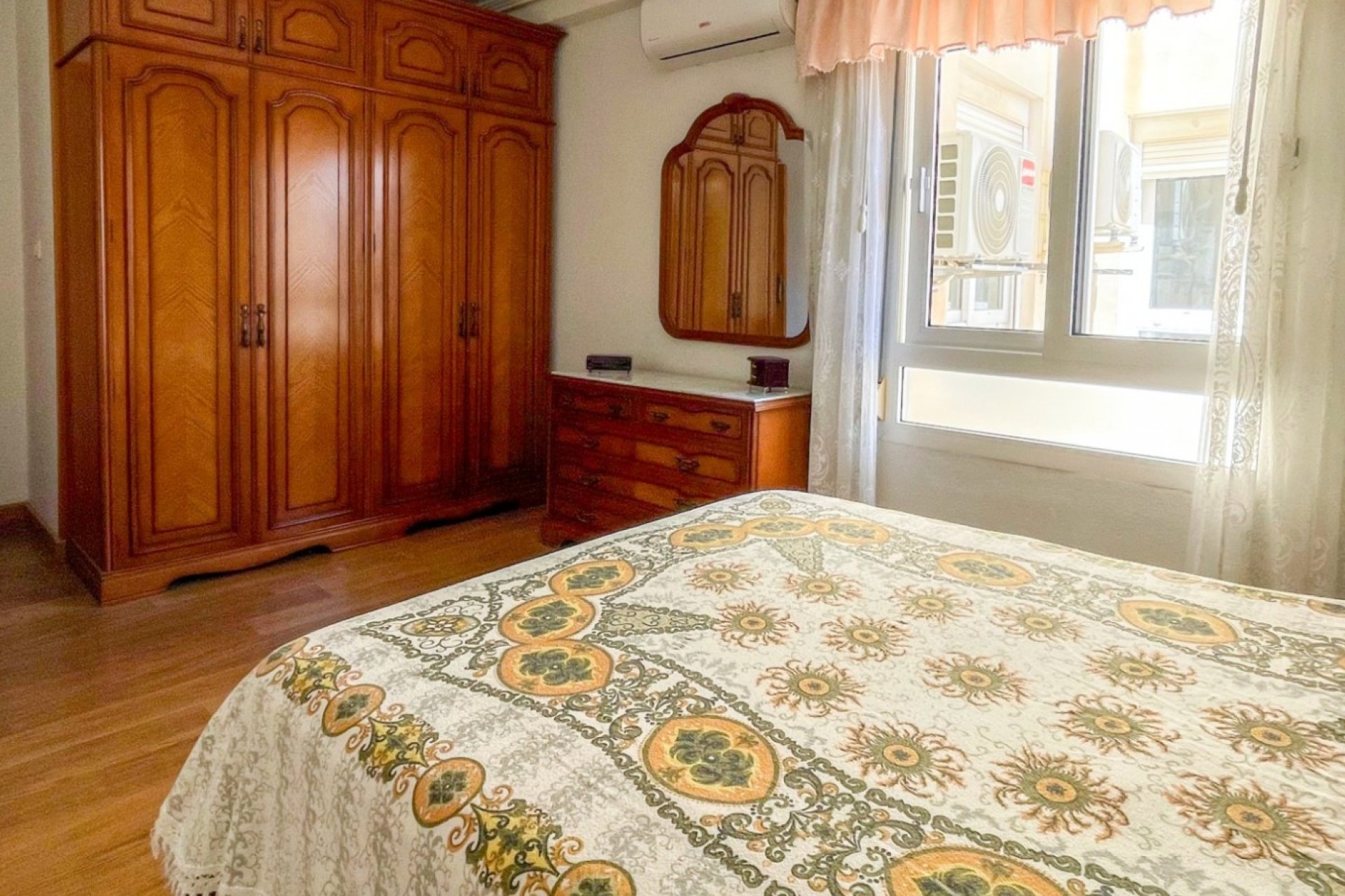 Reventa - Apartamento / piso - Torrevieja - El Acequión - Los Náufragos