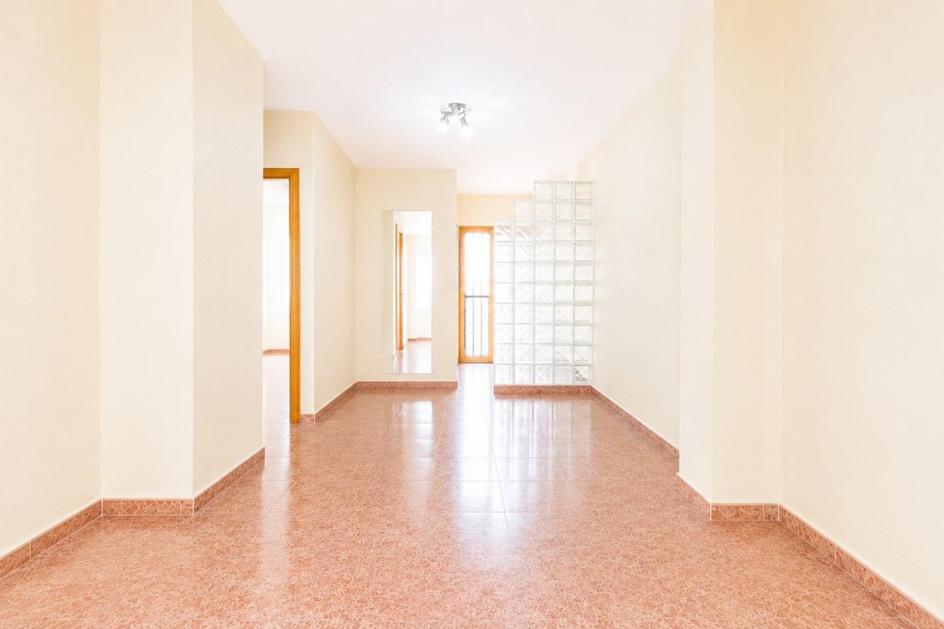 Reventa - Apartamento / piso - Torrevieja - Estacion de autobuses