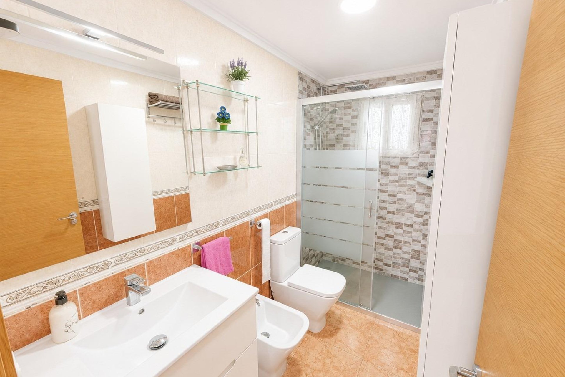 Reventa - Apartamento / piso - Torrevieja - Estacion de autobuses