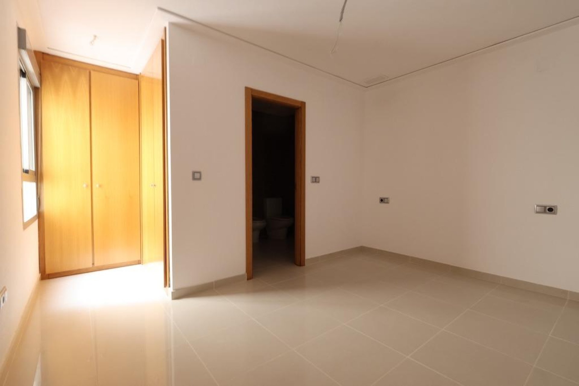 Reventa - Apartamento / piso - Torrevieja - La Mata pueblo