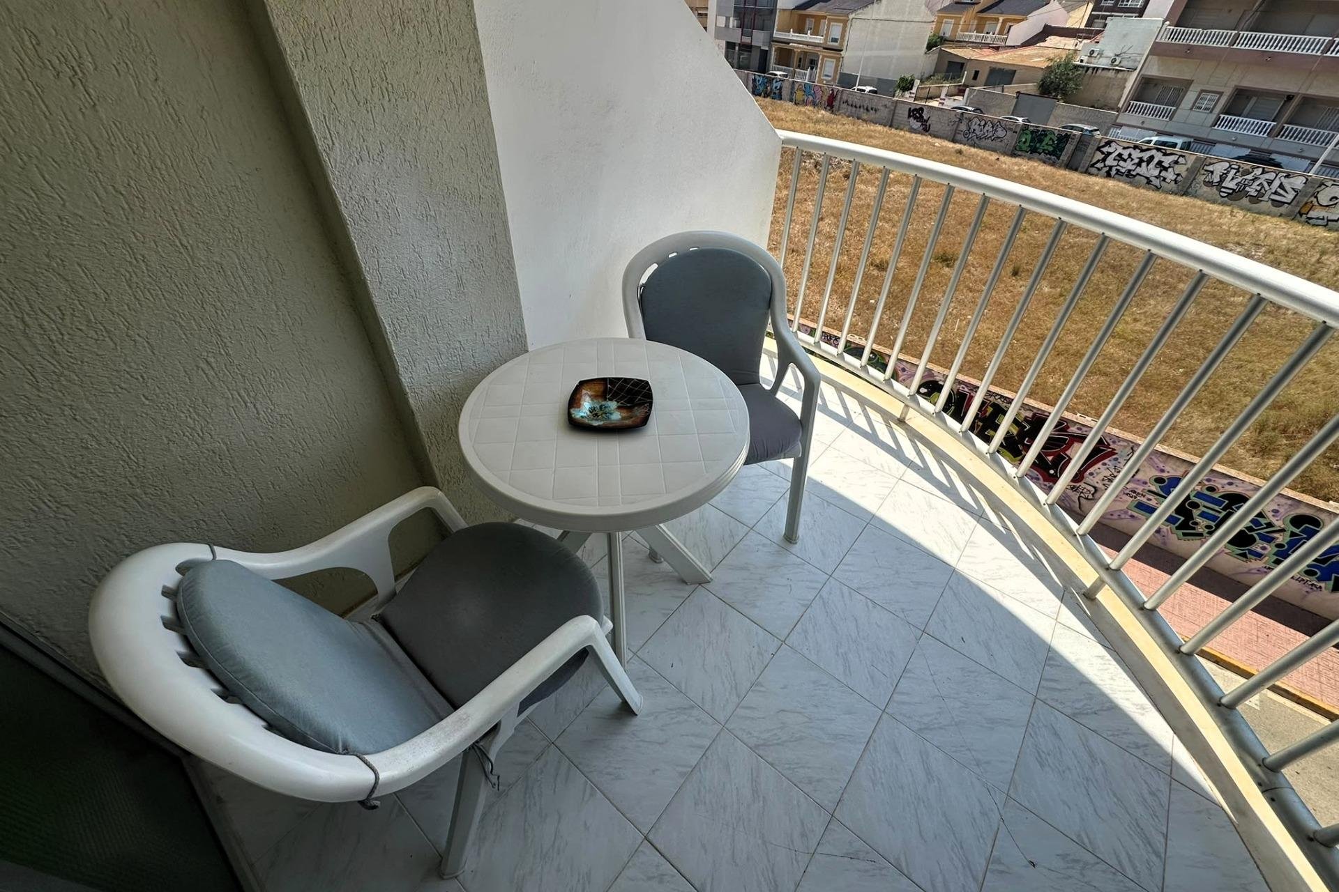 Reventa - Apartamento / piso - Torrevieja - La Mata pueblo