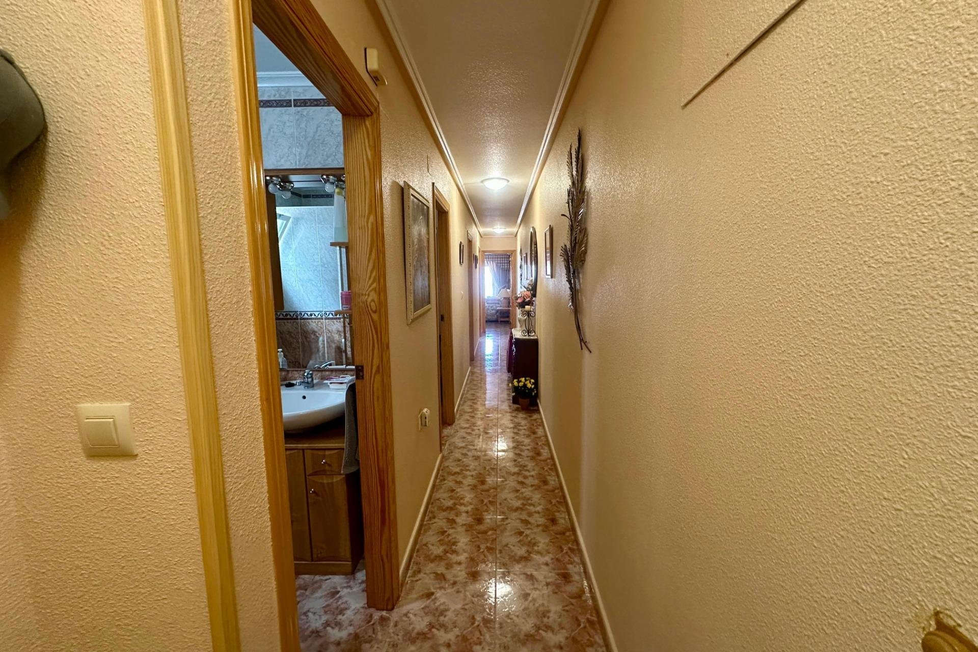 Reventa - Apartamento / piso - Torrevieja - La Mata pueblo