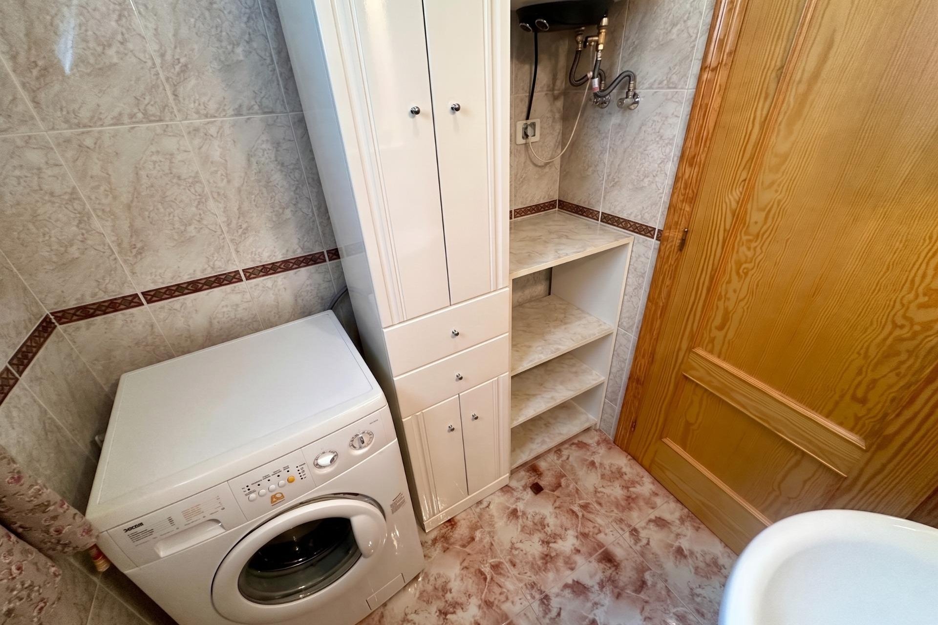 Reventa - Apartamento / piso - Torrevieja - La Mata pueblo