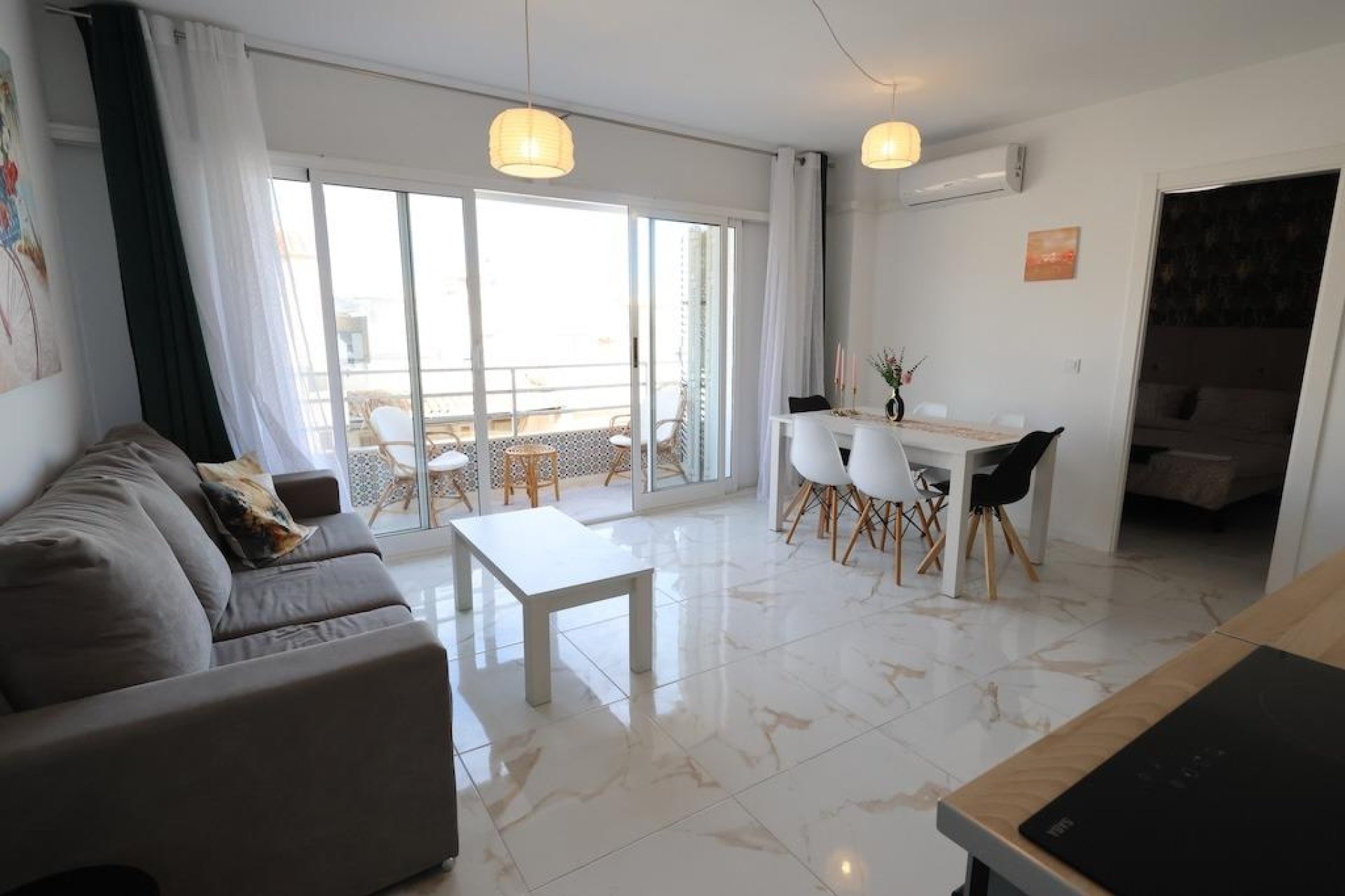 Reventa - Apartamento / piso - Torrevieja - La Mata