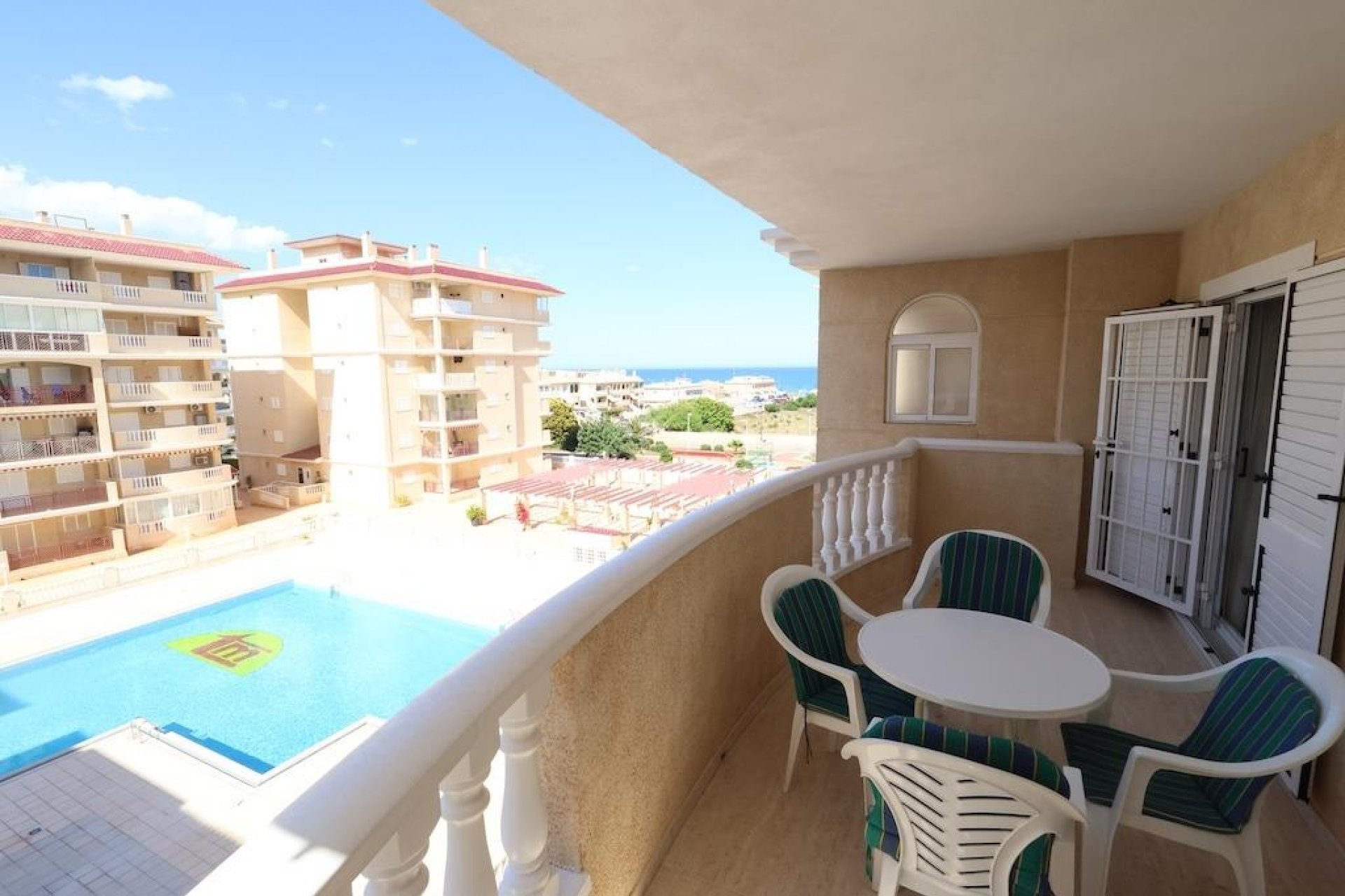 Reventa - Apartamento / piso - Torrevieja - La Mata