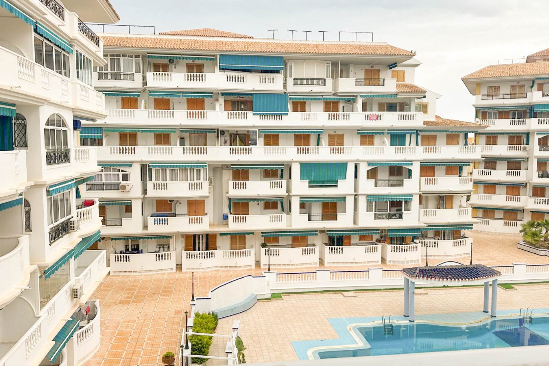 Reventa - Apartamento / piso - Torrevieja - La Mata