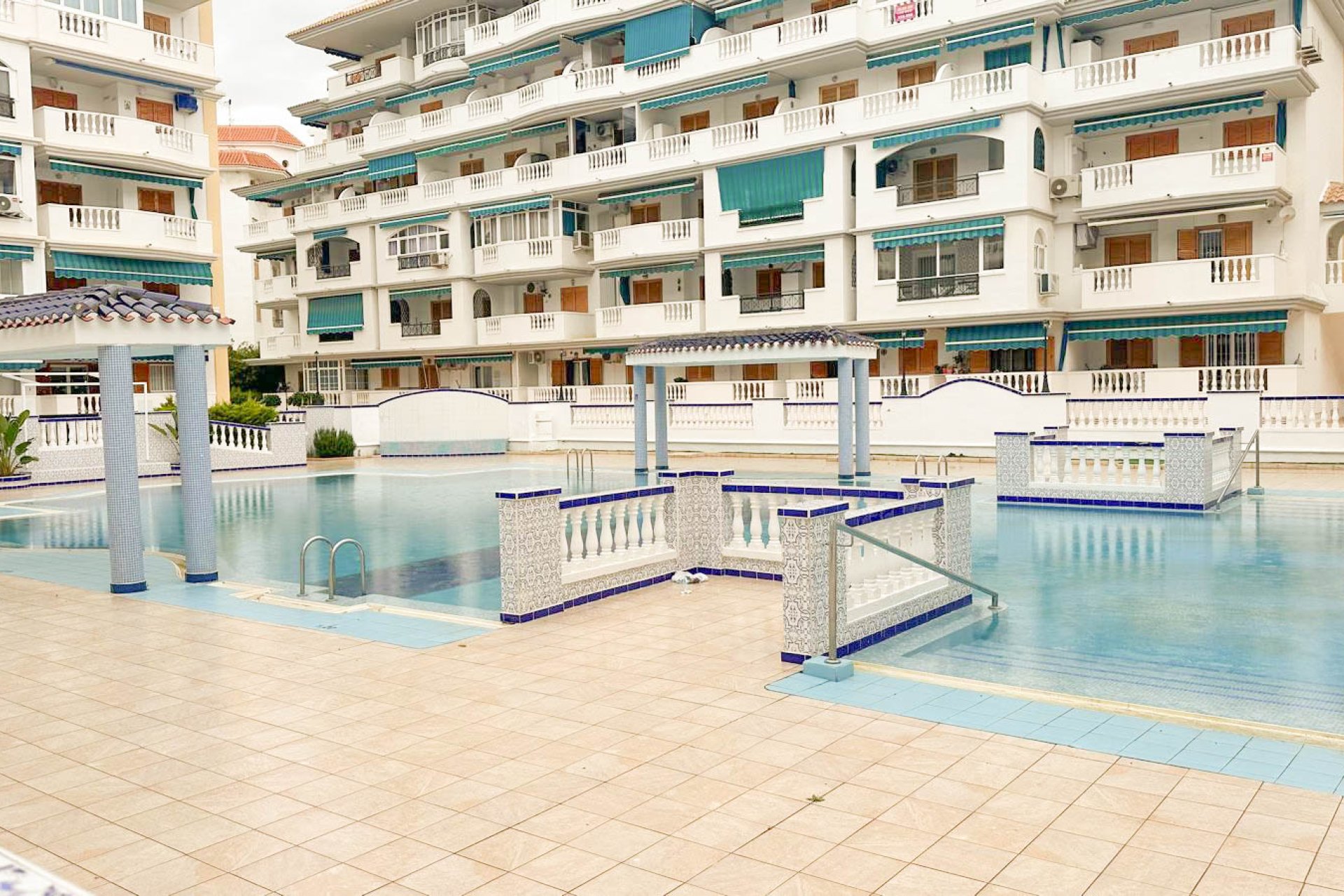 Reventa - Apartamento / piso - Torrevieja - La Mata