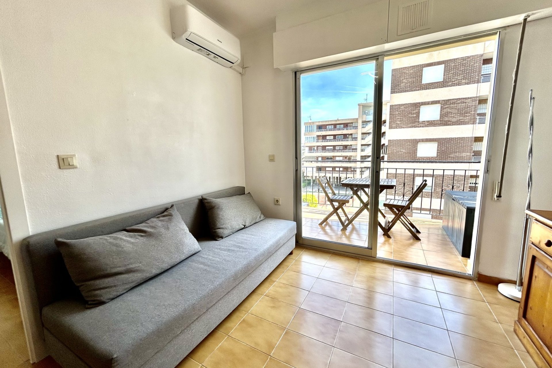 Reventa - Apartamento / piso - Torrevieja - La Veleta
