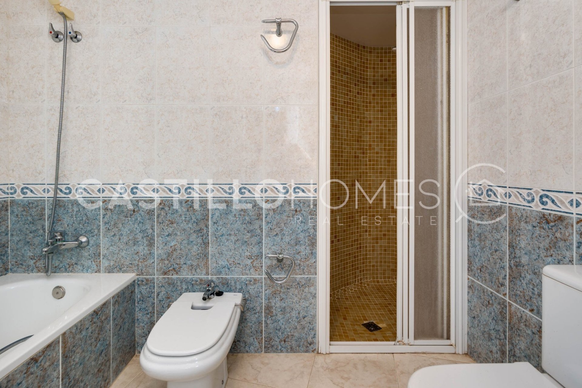 Reventa - Apartamento / piso - Torrevieja - Playa del Acequión