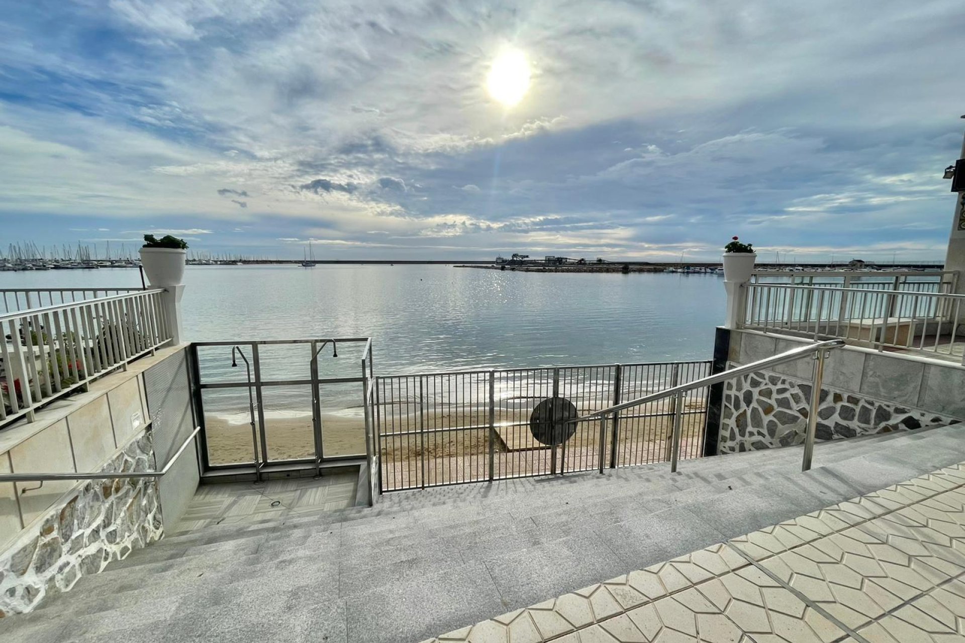 Reventa - Apartamento / piso - Torrevieja - Playa del Acequión