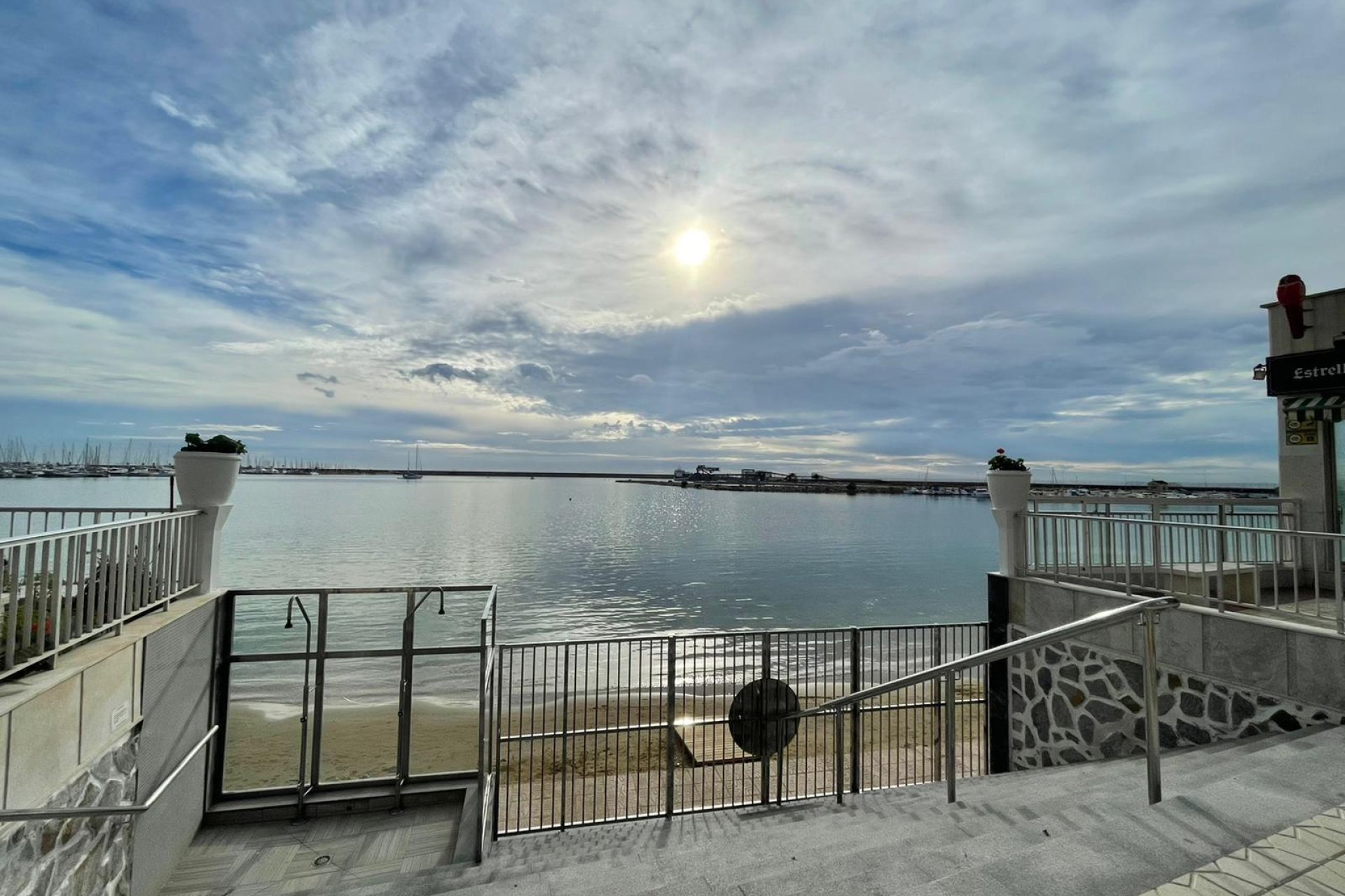 Reventa - Apartamento / piso - Torrevieja - Playa del Acequión