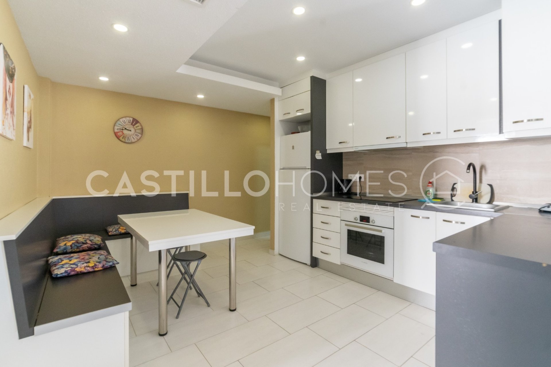 Reventa - Apartamento / piso - Torrevieja - Playa del Cura