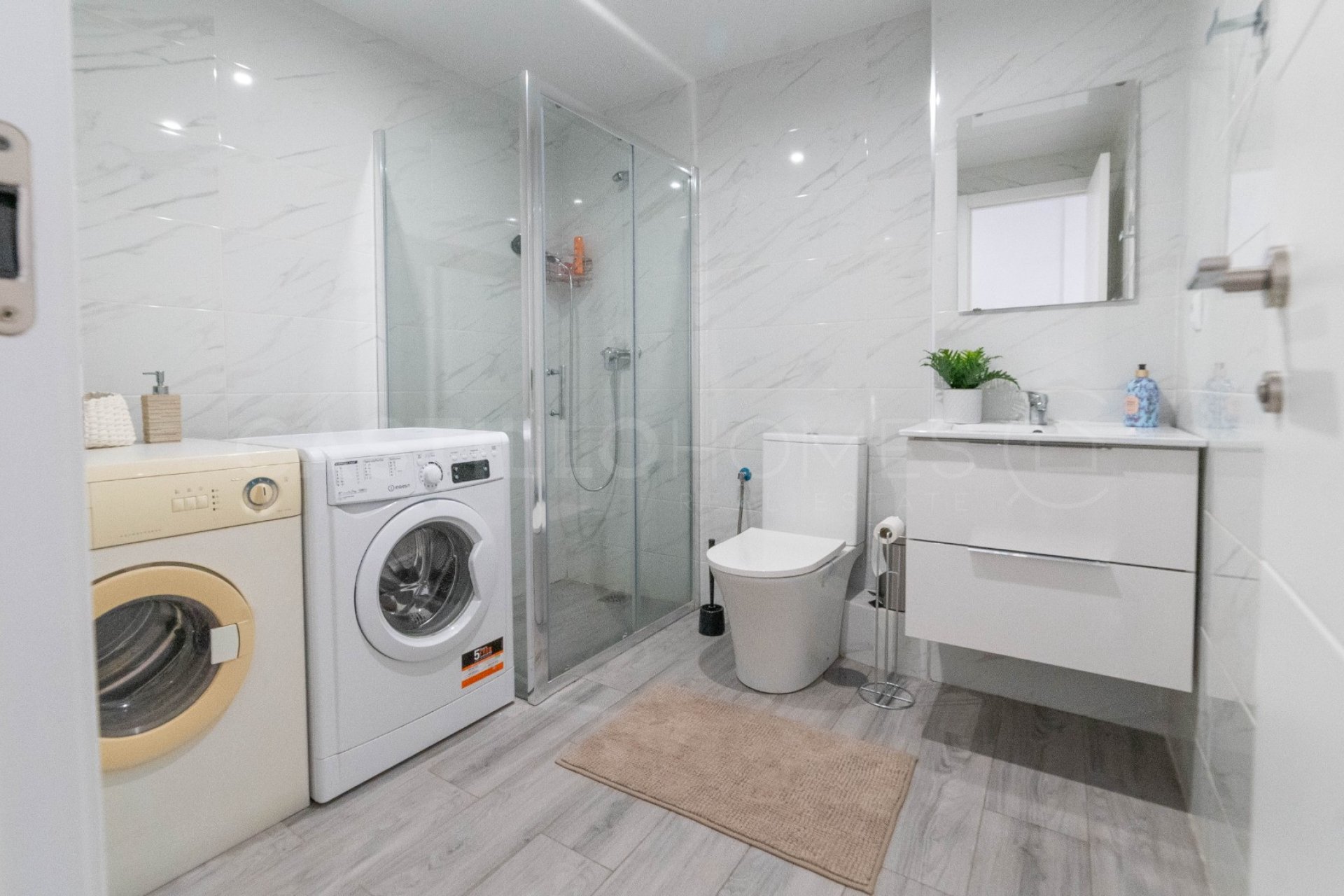 Reventa - Apartamento / piso - Torrevieja - Playa del Cura