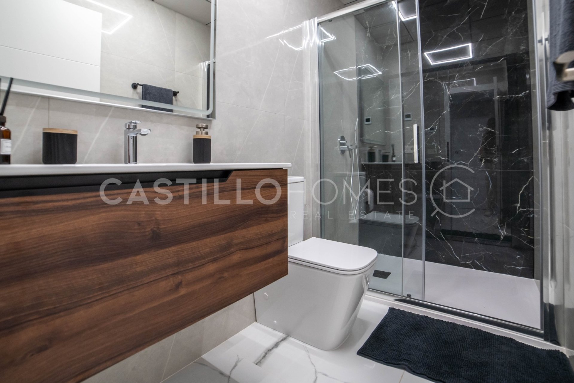 Reventa - Apartamento / piso - Torrevieja - Playa del Cura