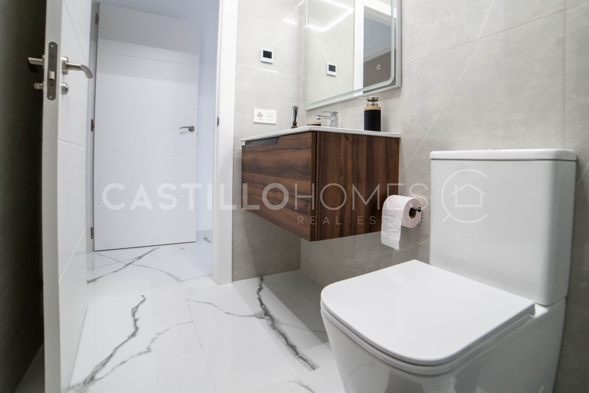Reventa - Apartamento / piso - Torrevieja - Playa del Cura