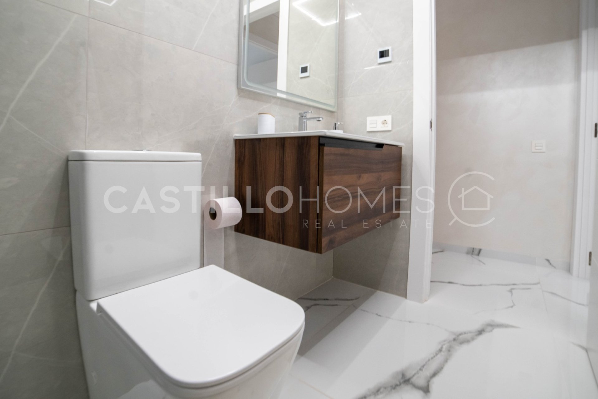 Reventa - Apartamento / piso - Torrevieja - Playa del Cura
