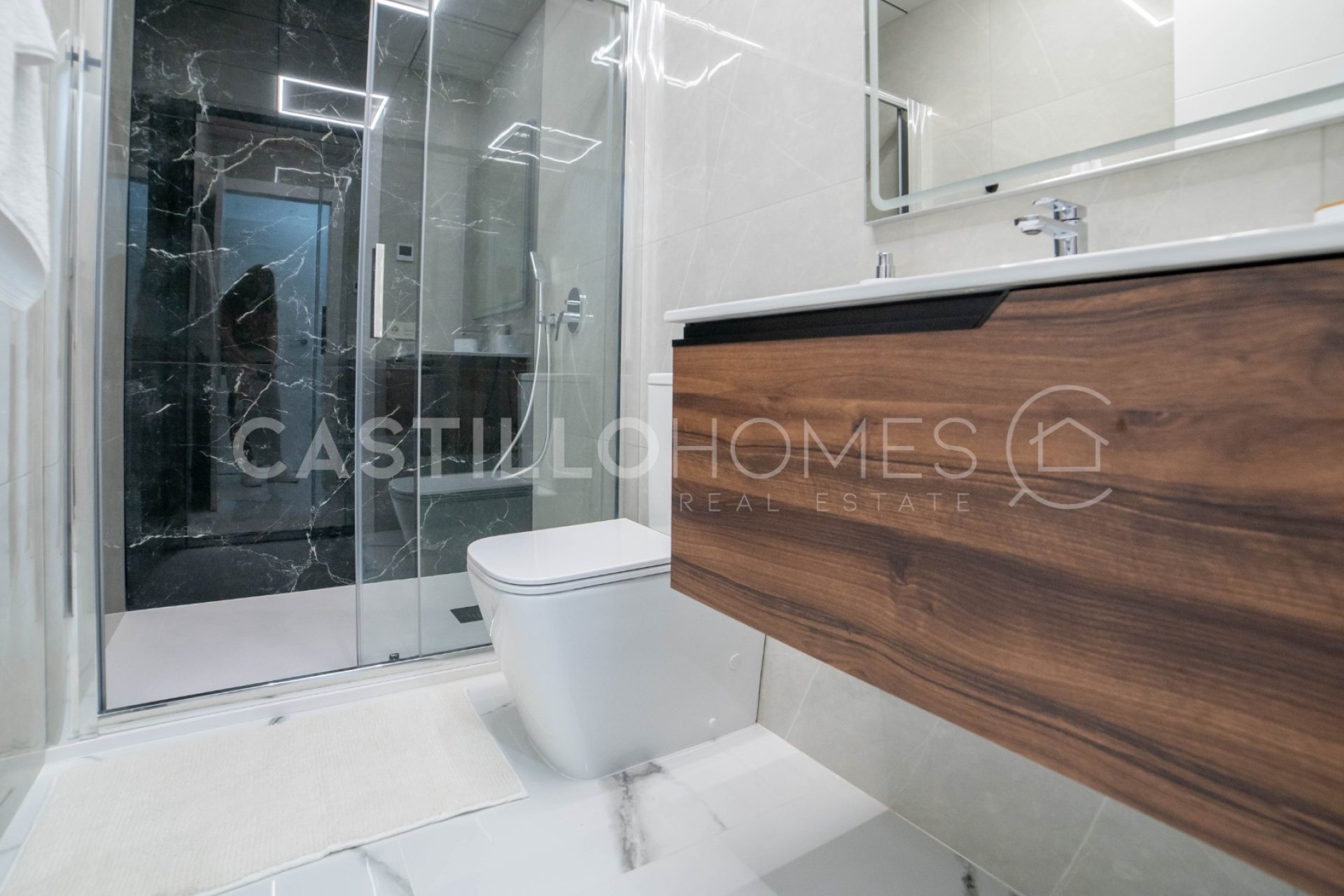 Reventa - Apartamento / piso - Torrevieja - Playa del Cura