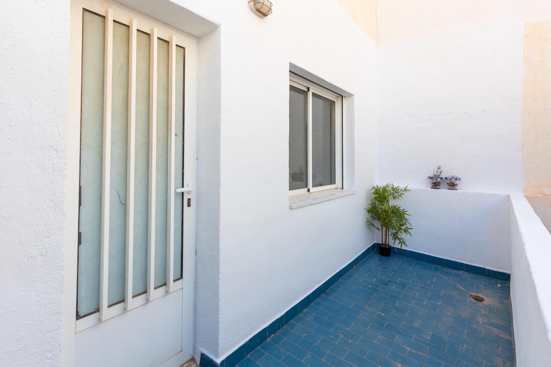 Reventa - Apartamento / piso - Torrevieja - Puerto Deportivo