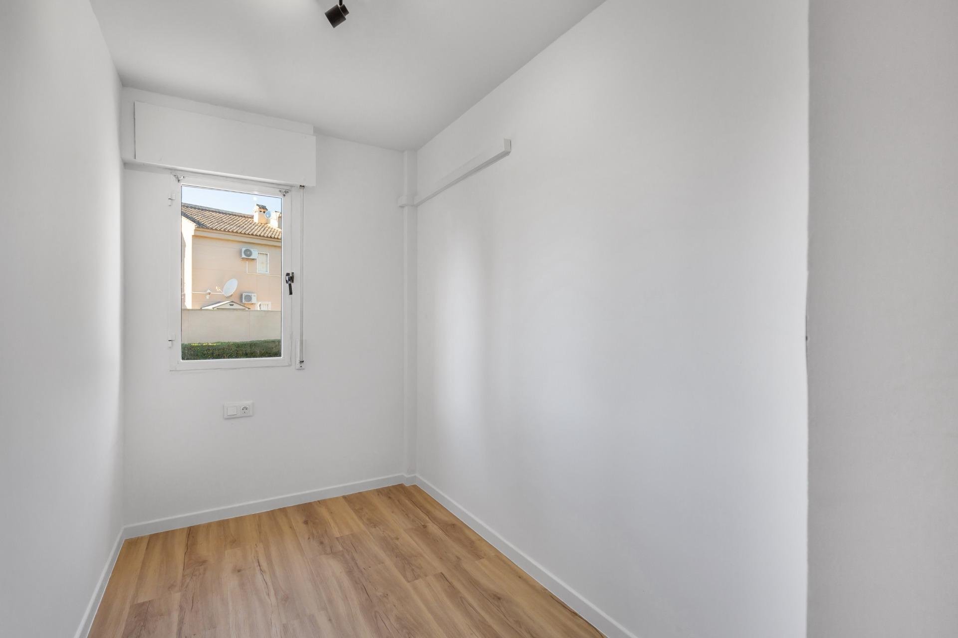 Reventa - Apartamento / piso - Torrevieja - Torreblanca